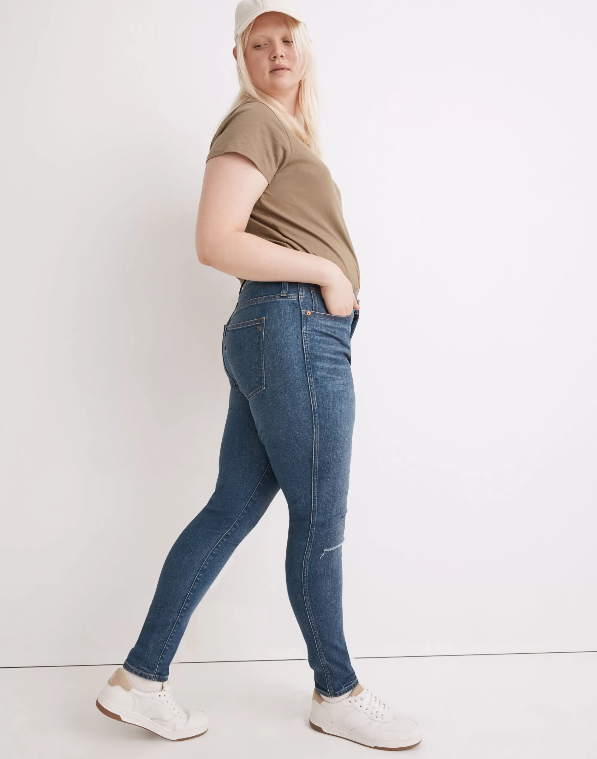 Madewell Jeans>10" High-Rise Skinny Jeans In : Knee-Rip Edition Foregate Wash