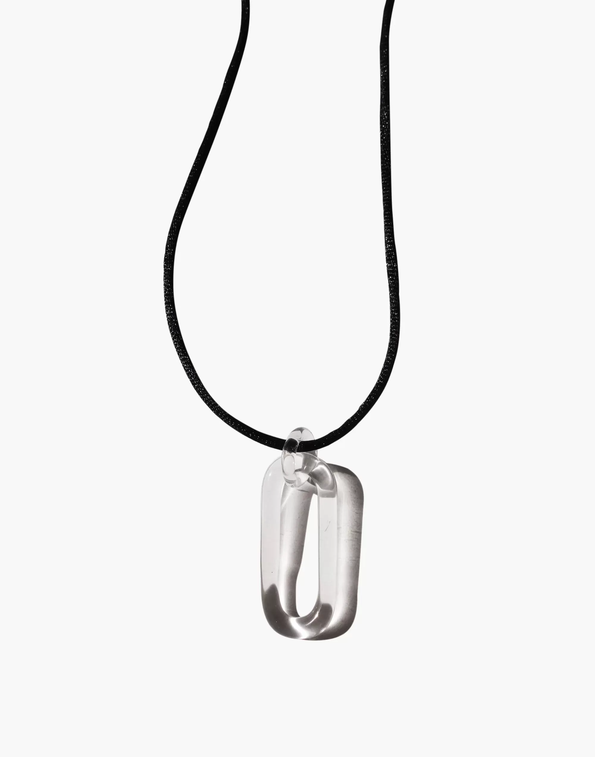 Madewell Necklaces>Arensbourg Clear Oval Pendant Cord Necklace One Color