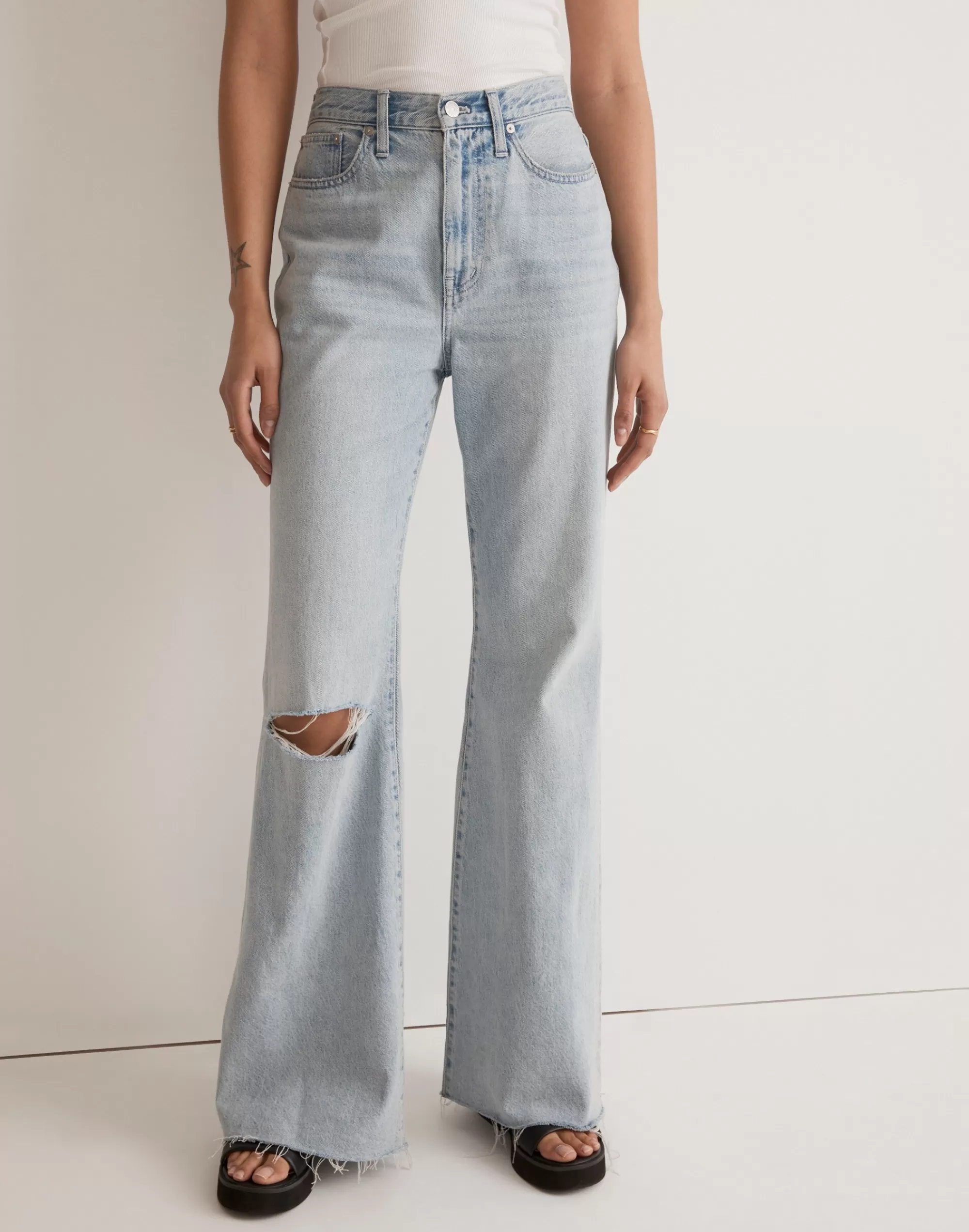 Madewell Jeans>Baggy Flare Jeans In : Knee-Slit Edition Luzon Wash