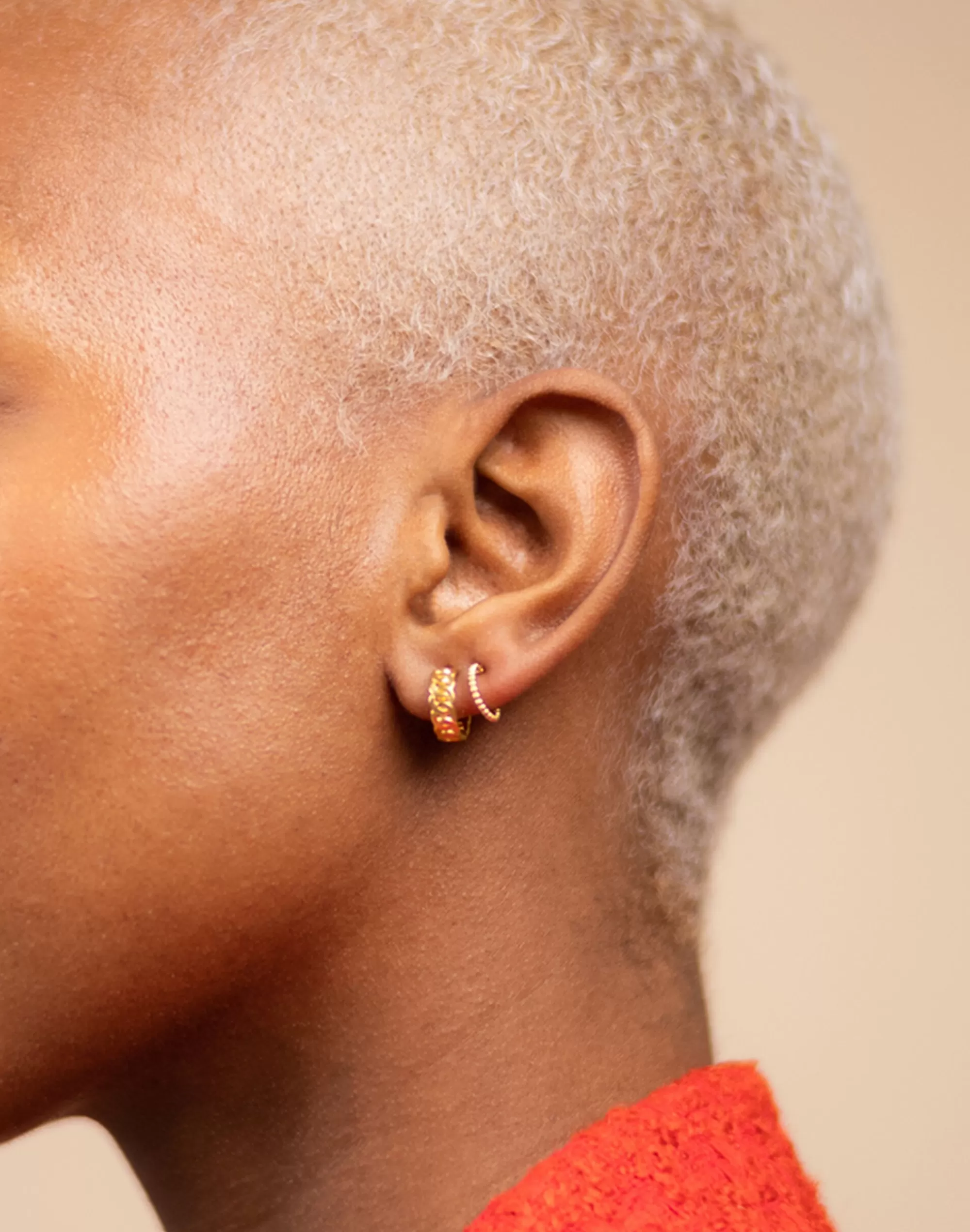 Madewell Earrings>Beaded Hoop Studs Gold