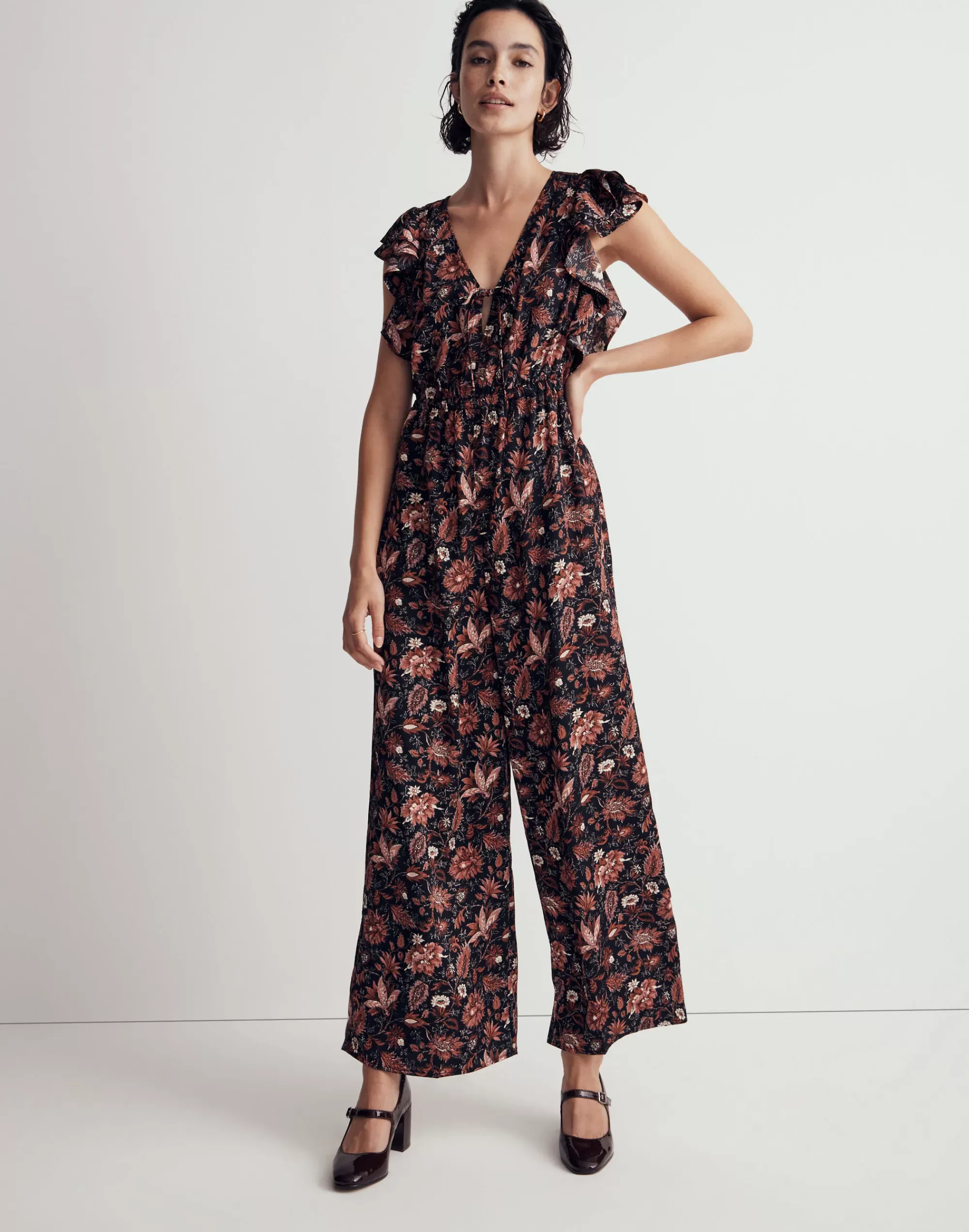 Madewell Dresses>Deep-V Ruffled Jumpsuit In Pampas Blooms True Black