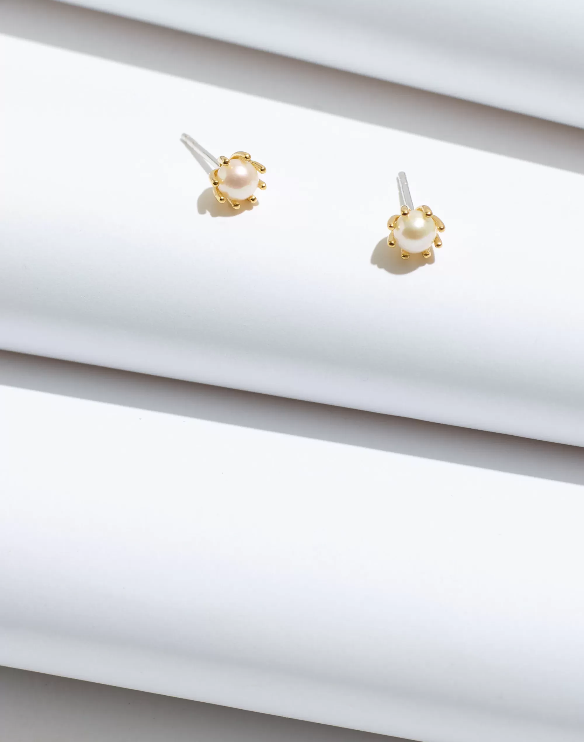 Madewell Earrings>Delicate Collection Demi-Fine Freshwater Pearl Prong-Set Stud Earrings 14K Gold