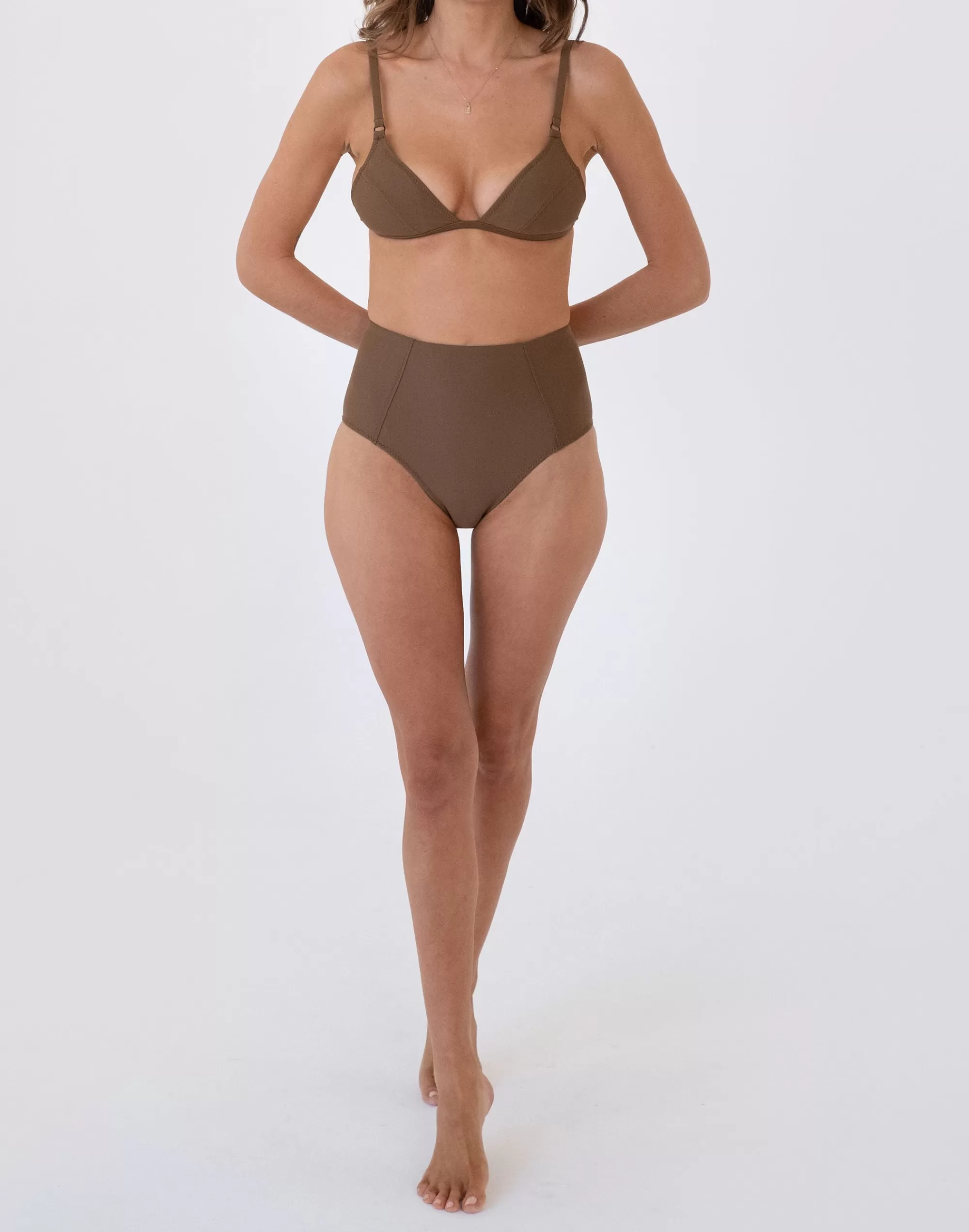 Madewell Swim>Dillon Tri Bikini Top Brown