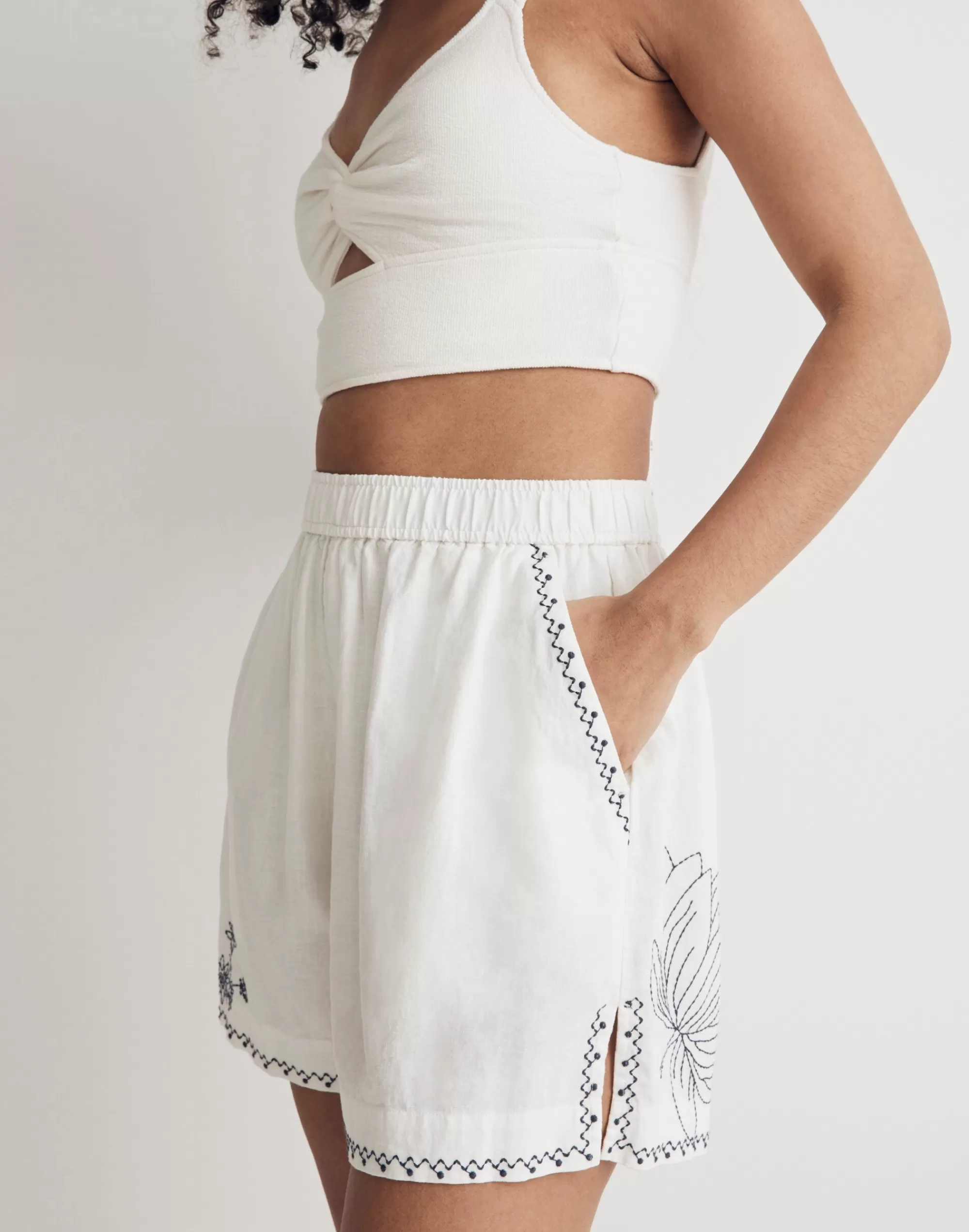 Madewell Shorts>Embroidered Boxing Shorts In Linen-Blend Lighthouse