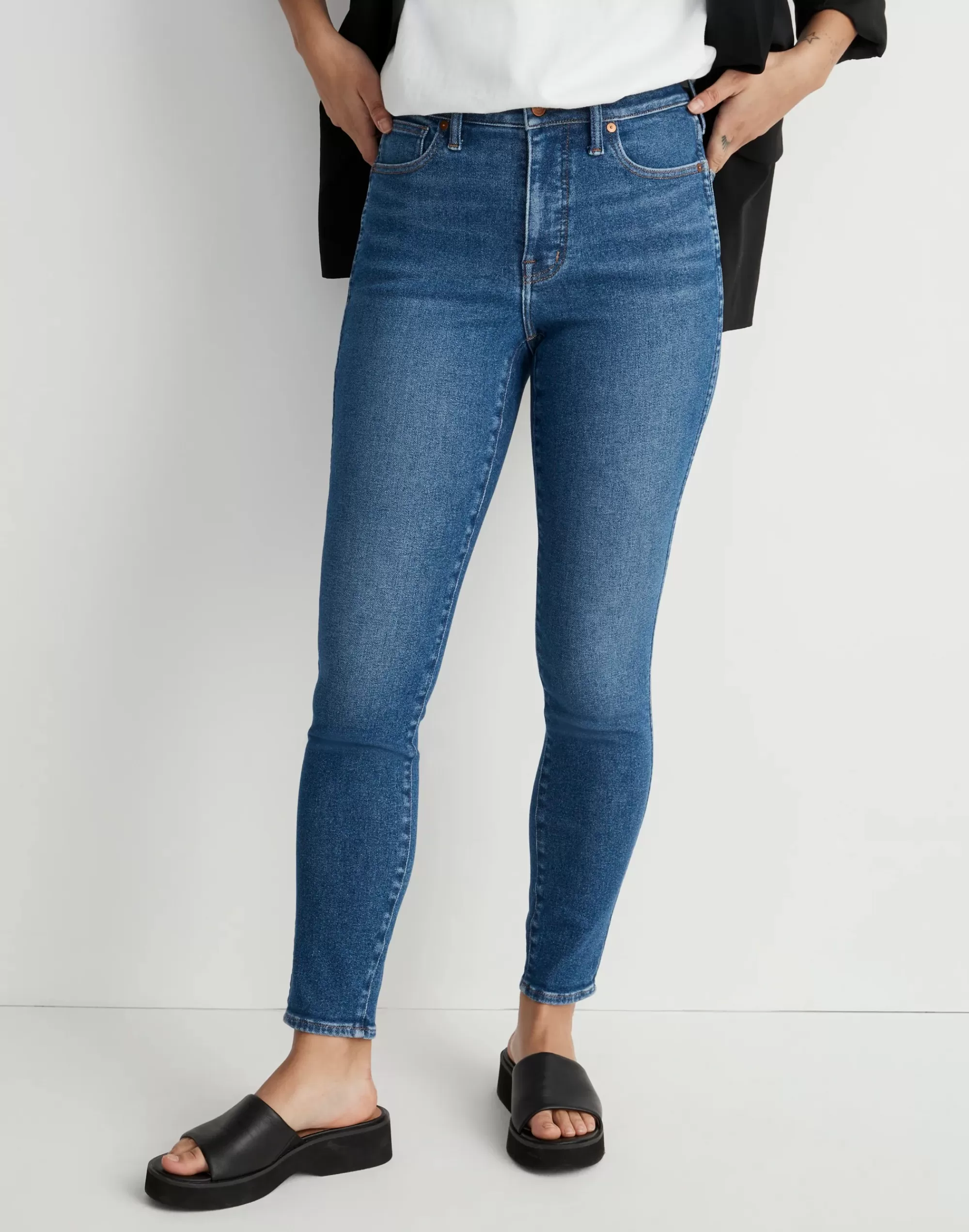 Madewell Curvy Jeans>High-Rise Skinny Jeans In Eardley Wash