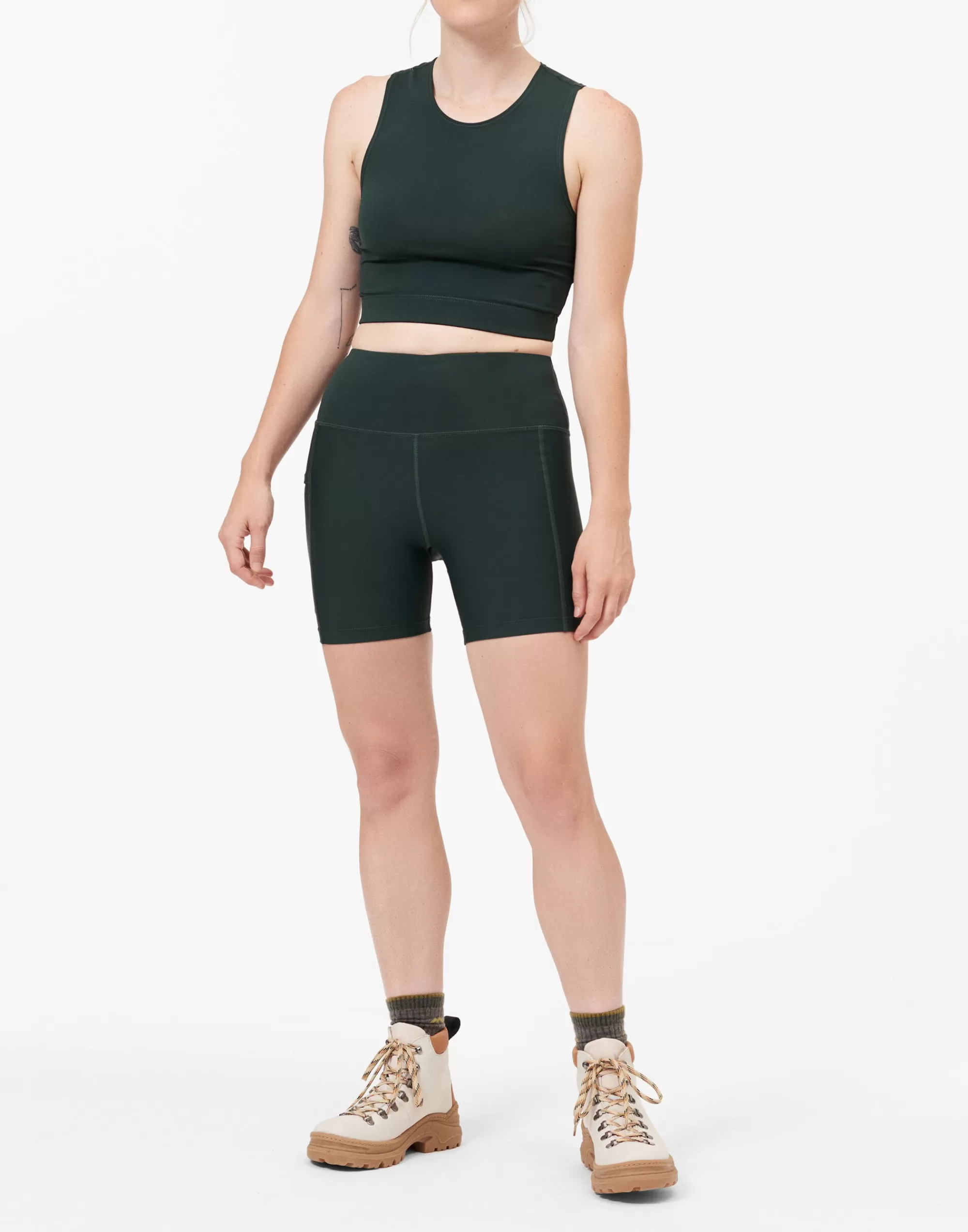 Madewell Activewear>Hikerkind Base Shorts_01 - Base Layer Hiking Shorts Dark Green