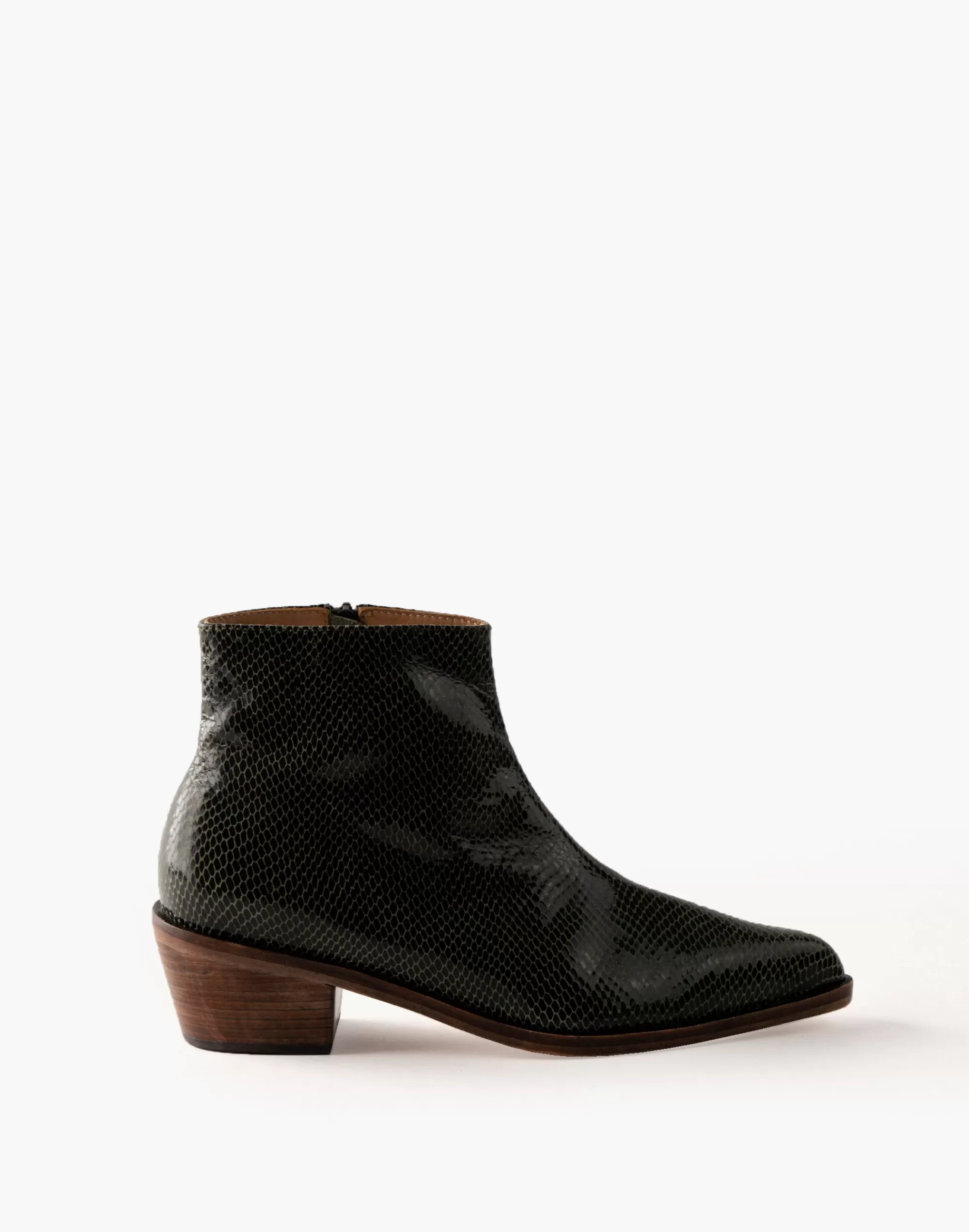 Madewell Boots>Huma Blanco Leather Filipa Ankle Boots Green