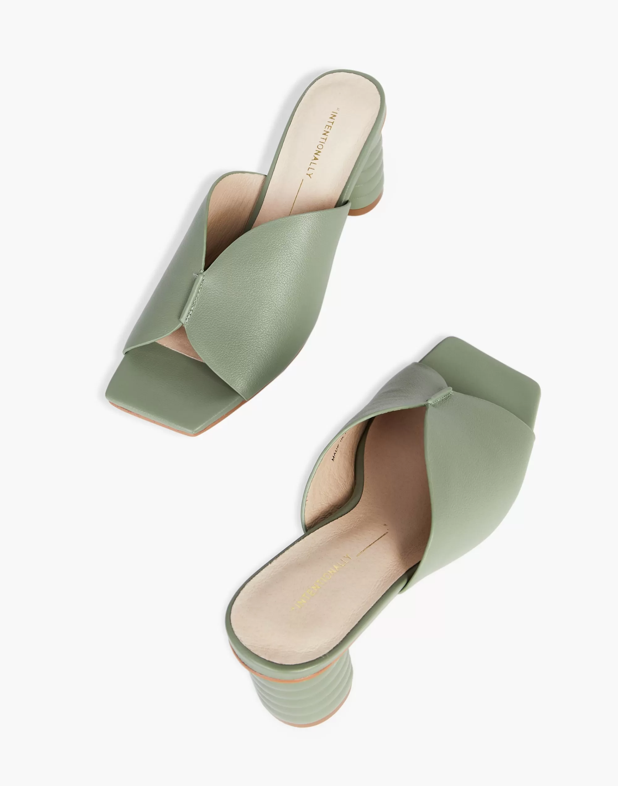 Madewell Sandals>Intentionally Blank Leather Kamika Mules In Sage Light Green