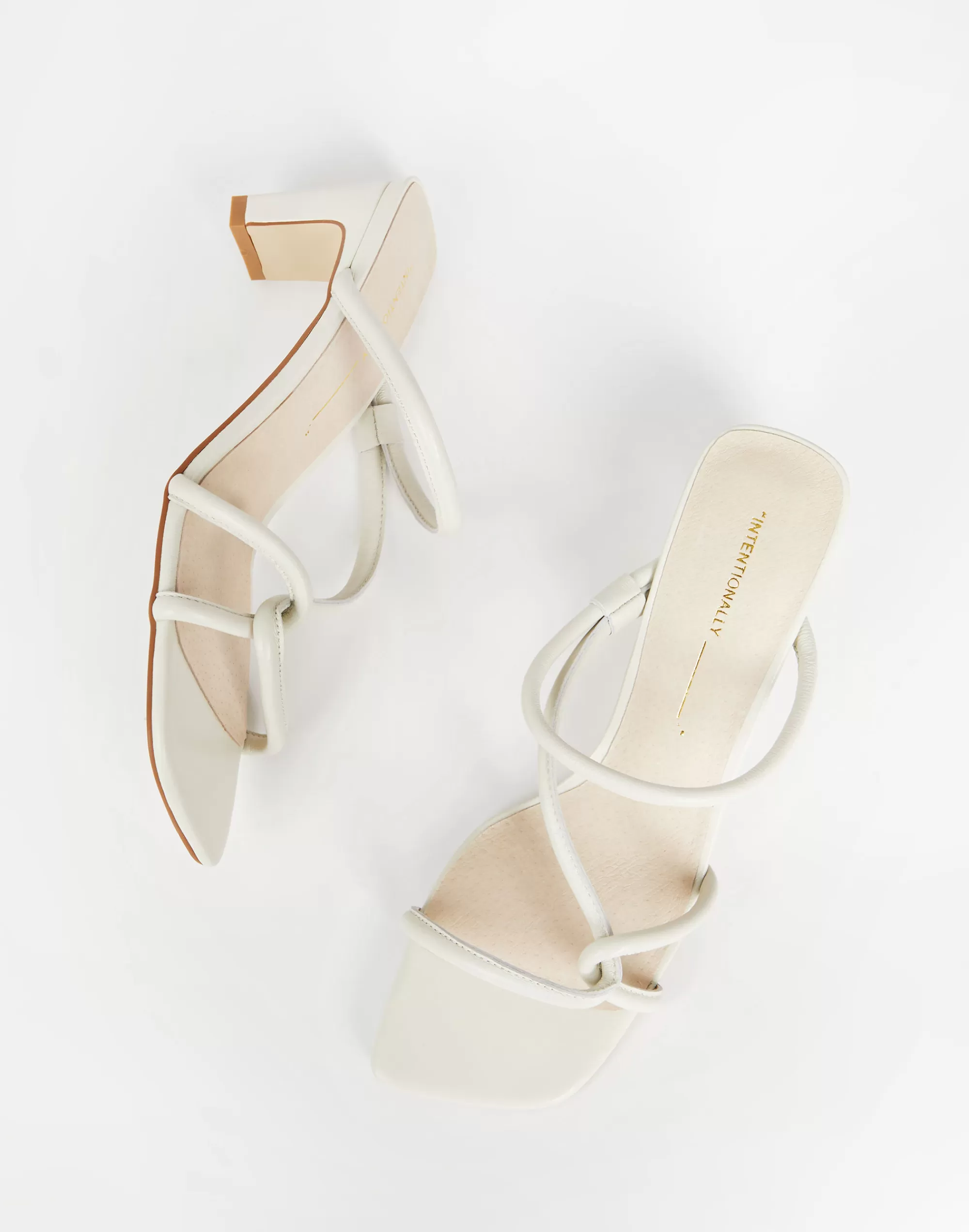 Madewell Heels>Intentionally Blank Leather Willow Sandals Cream