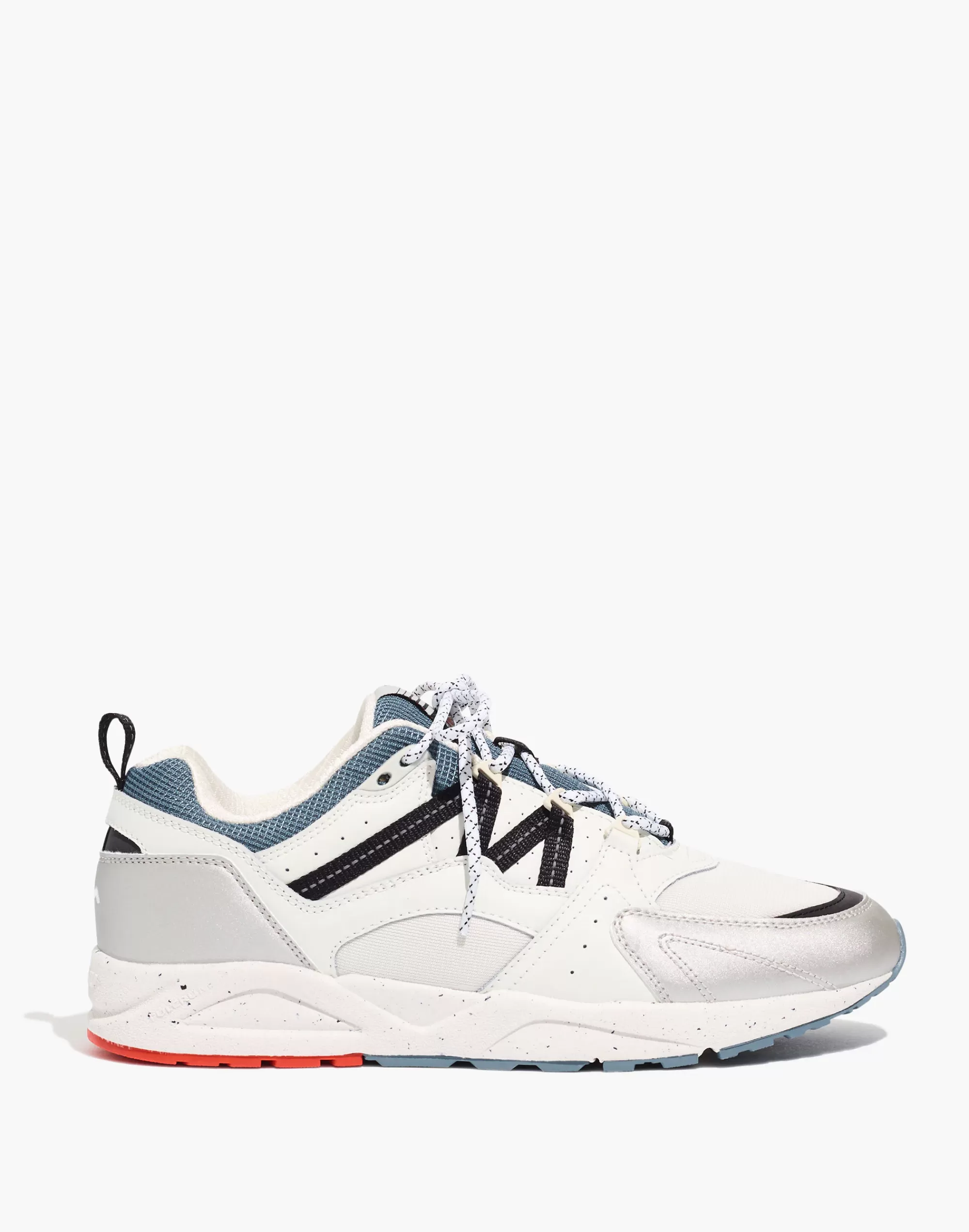 Madewell Sneakers>Karhu Suede Fusion 2.0 Lace-Up Sneakers In Rainy Day Silver/Jet Black