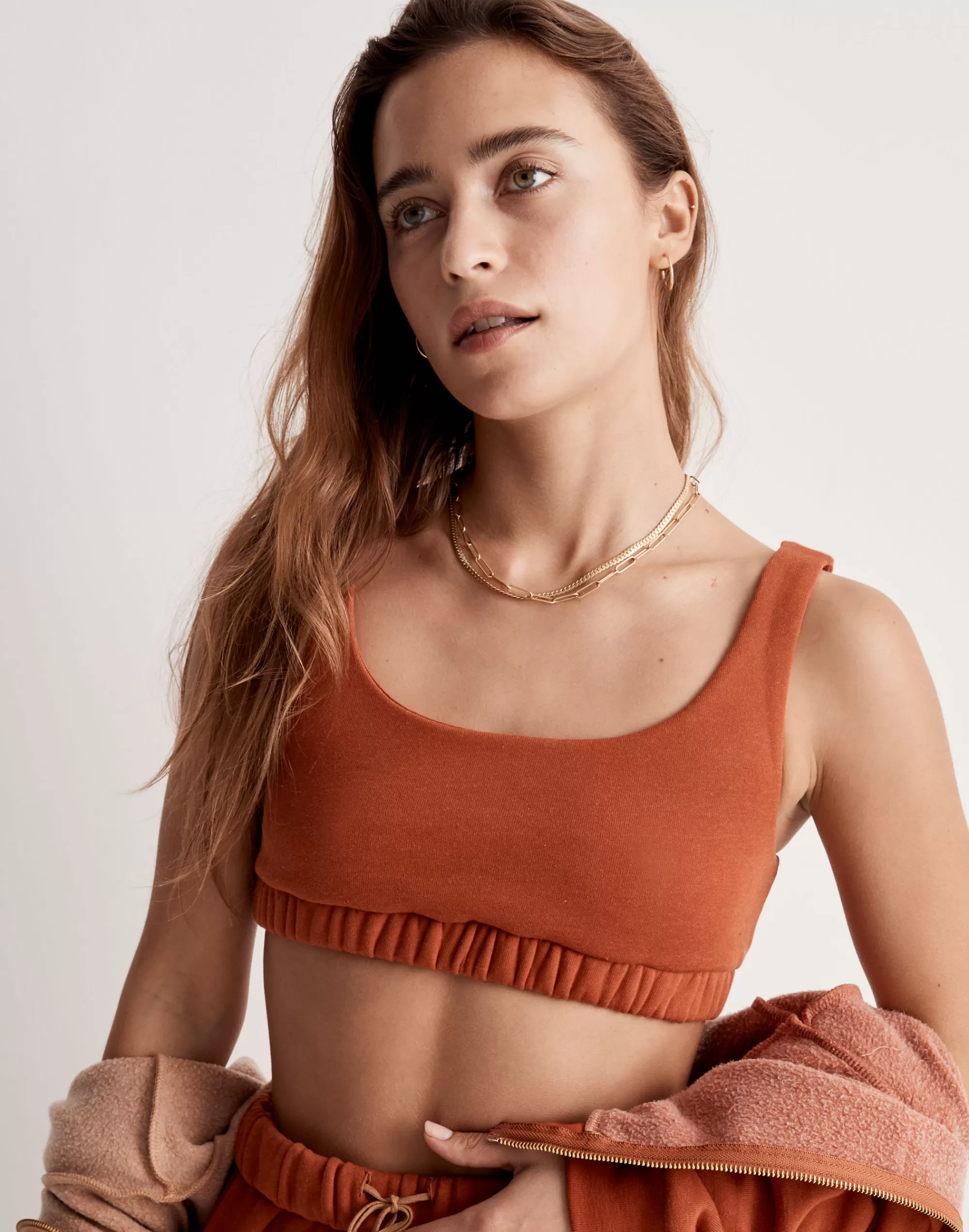 Madewell Sweatshirts & Sweatpants> X Donni (Re)Sourced Fleece Sports Bra Earthen Red