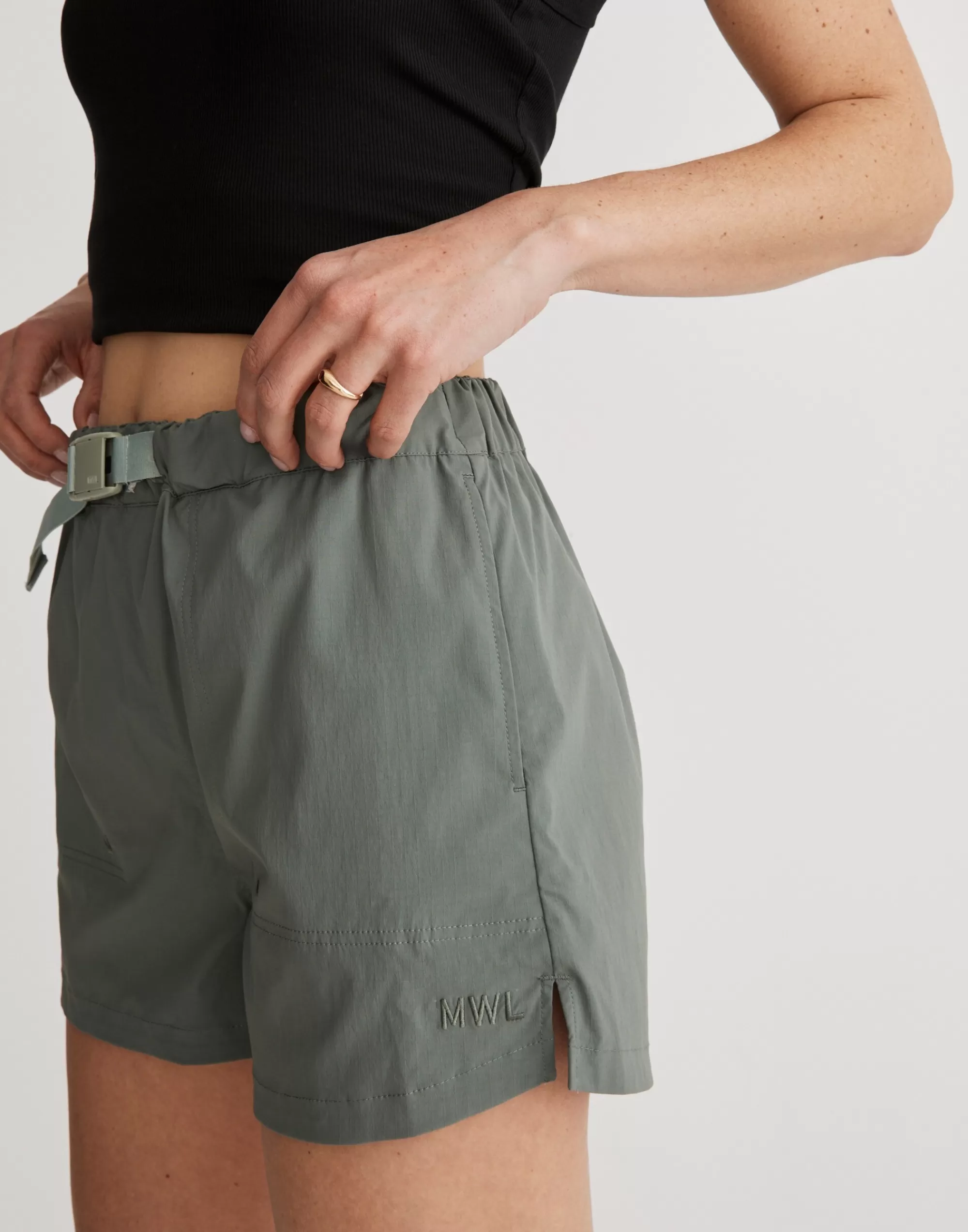 Madewell Activewear>Mwl Nylon Cargo Shorts Architect Green