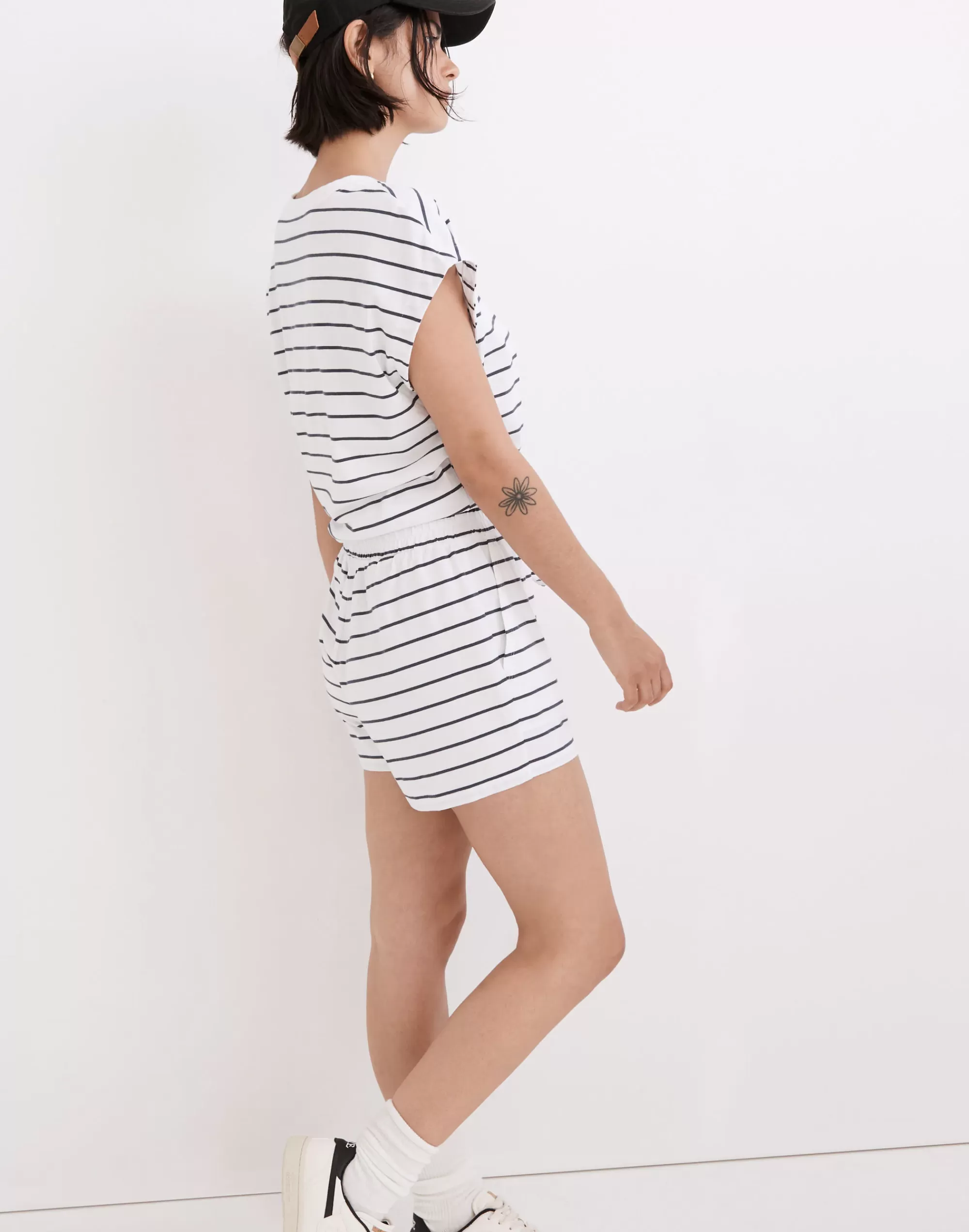 Madewell Shorts>Mwl Pull-On Seamed Shorts In Stripe Eyelet White