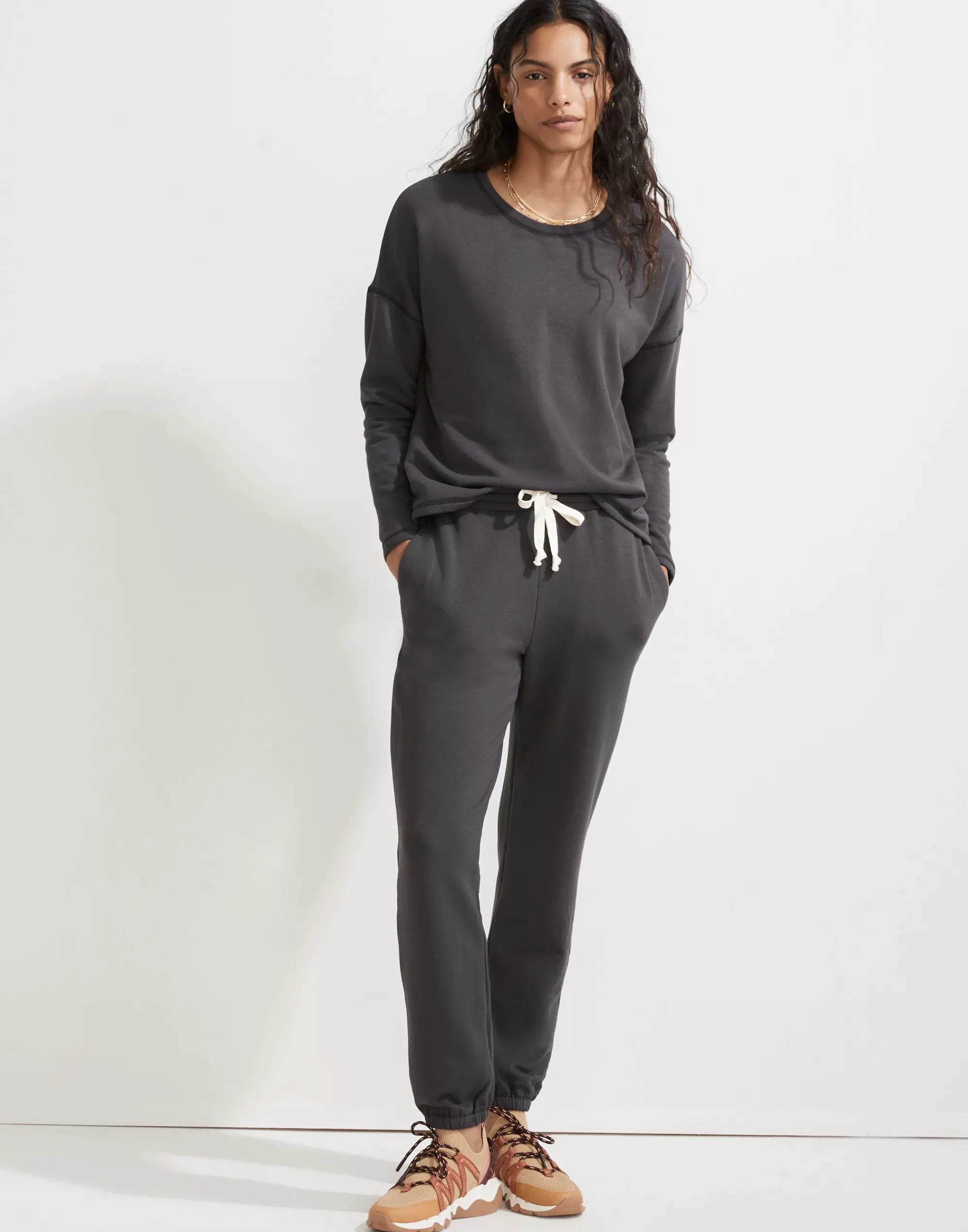 Madewell Sweatshirts & Sweatpants>Mwl Superbrushed Easygoing Sweatshirt Black Coal