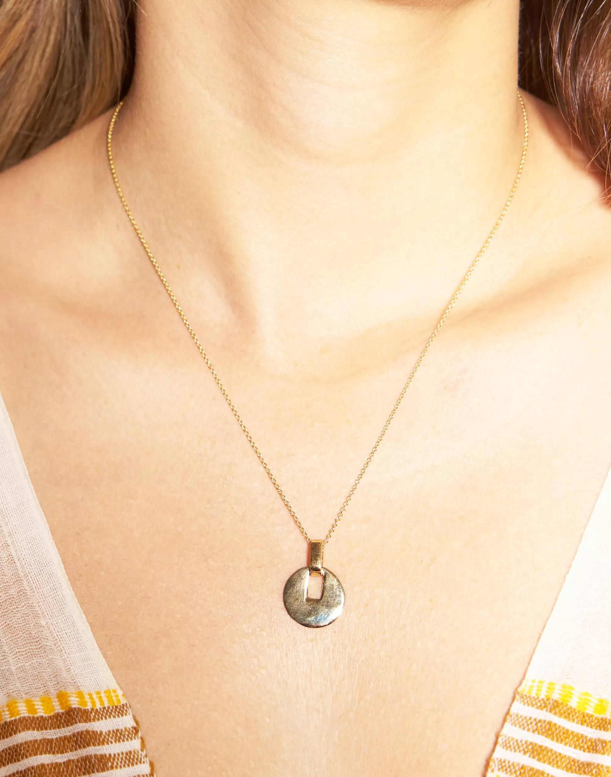 Madewell Necklaces>Paillette Pendant Necklace Gold