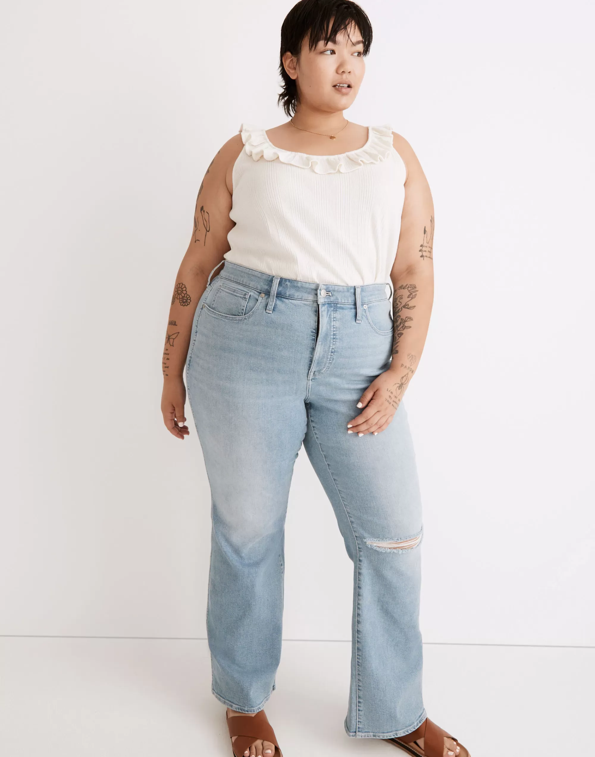 Madewell Flare Jeans>Plus 11" High-Rise Flare Jeans In : Knee-Rip Edition Eversfield Wash