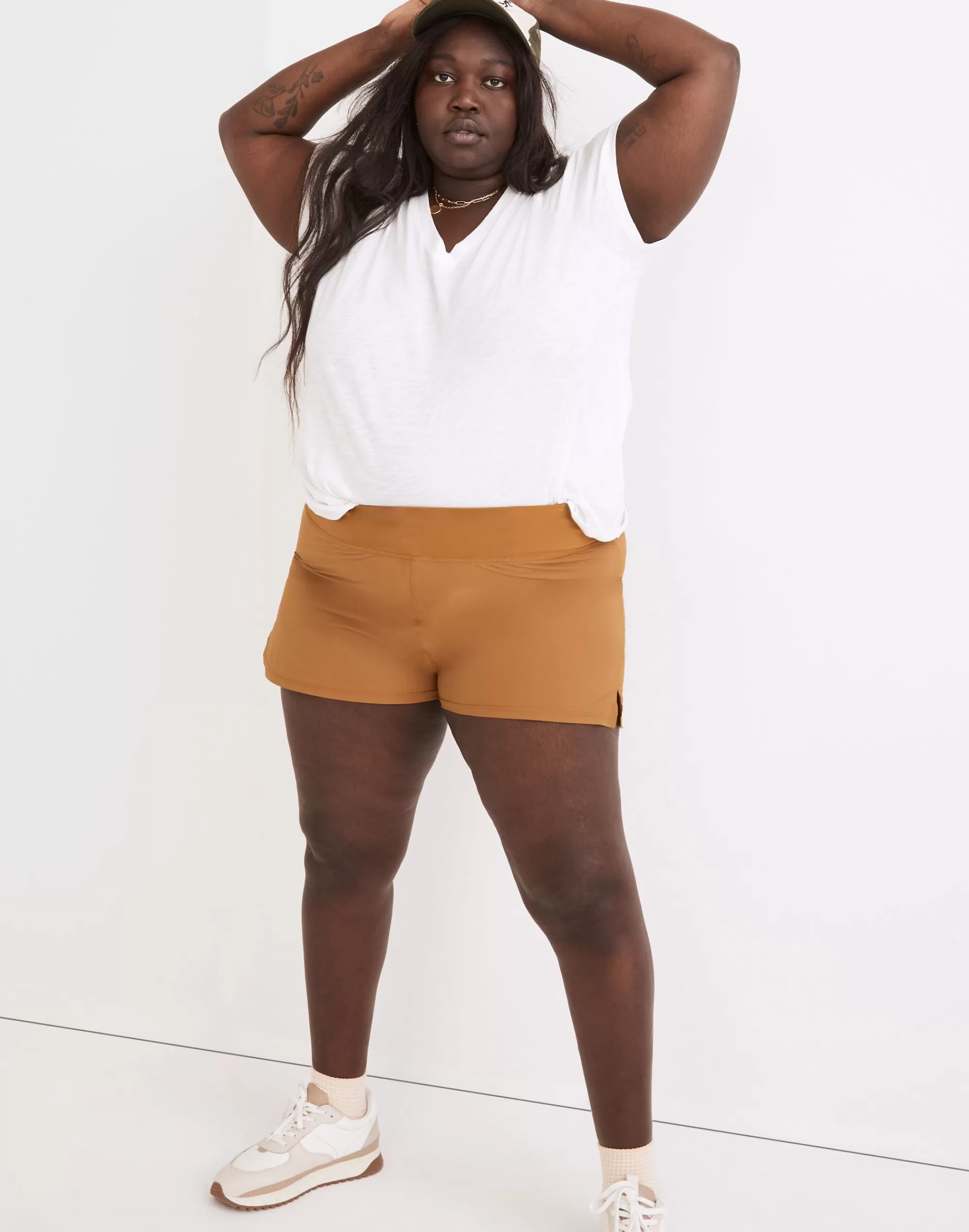 Madewell Shorts>Plus Mwl Running Shorts Antique Gold