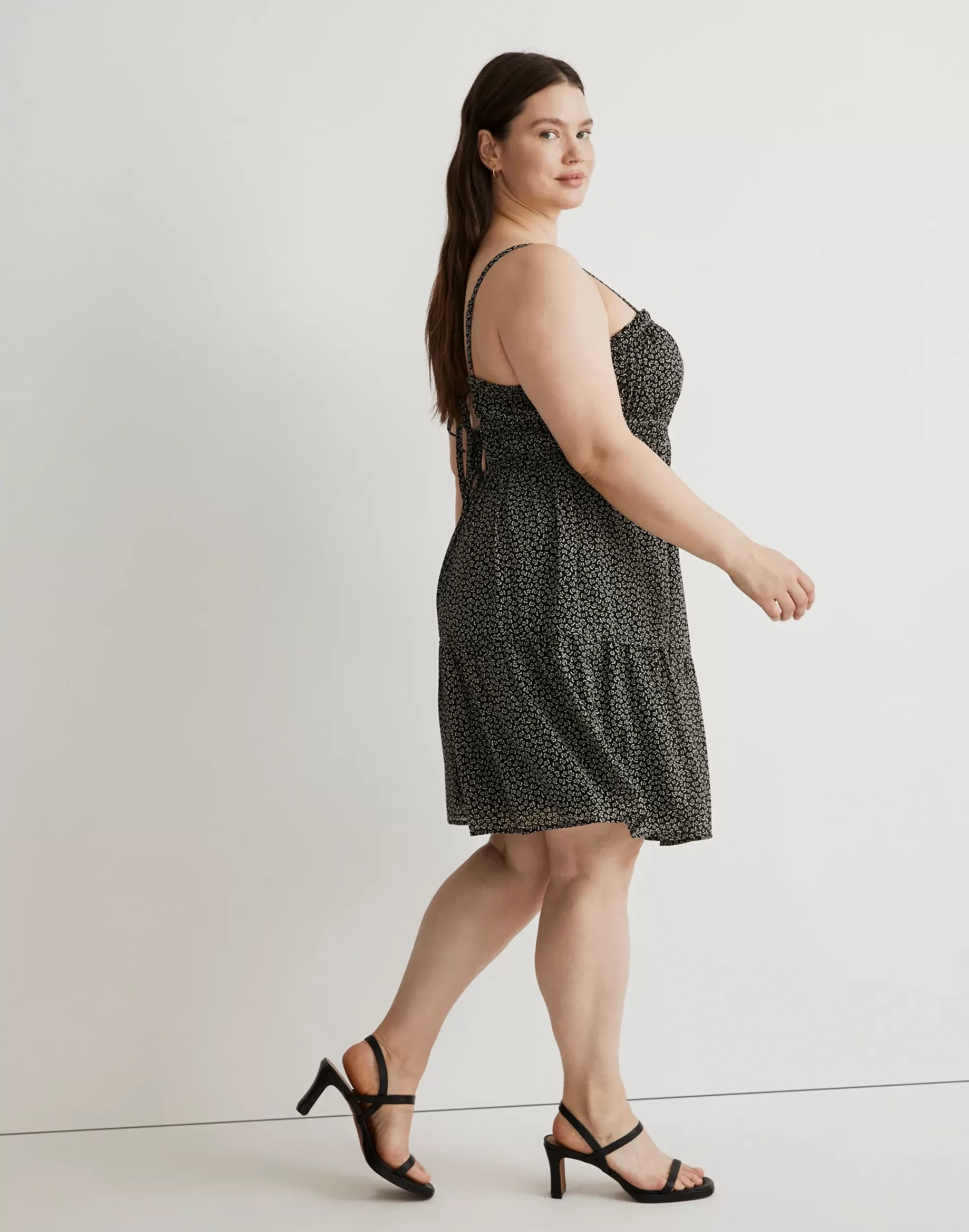 Madewell Dresses>Plus Sophia Cami Tiered Mini Dress In Micro Daisy True Black