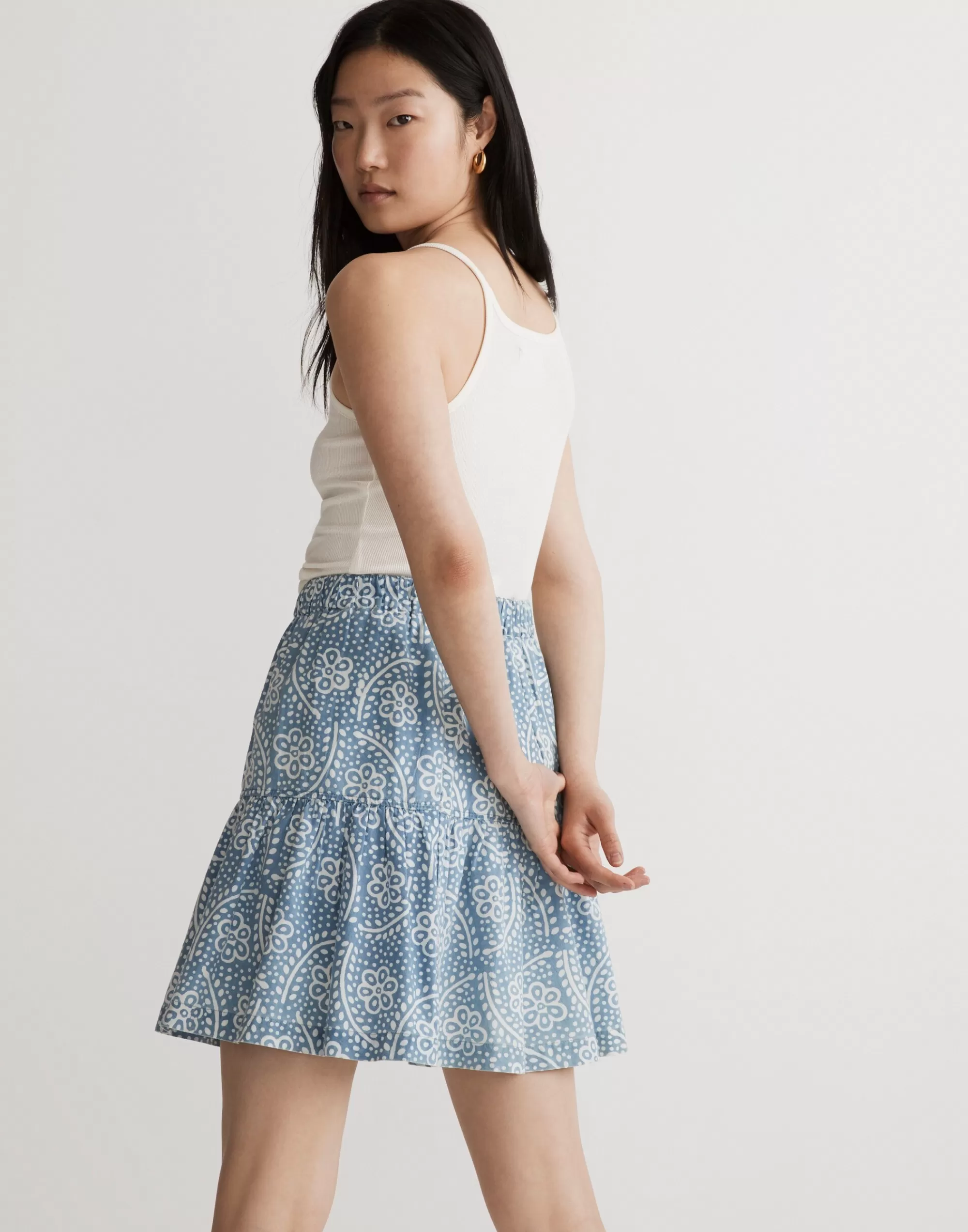 Madewell Skirts>Pull-On Ruffled Mini Skirt In Indigo Floral Batik Flower