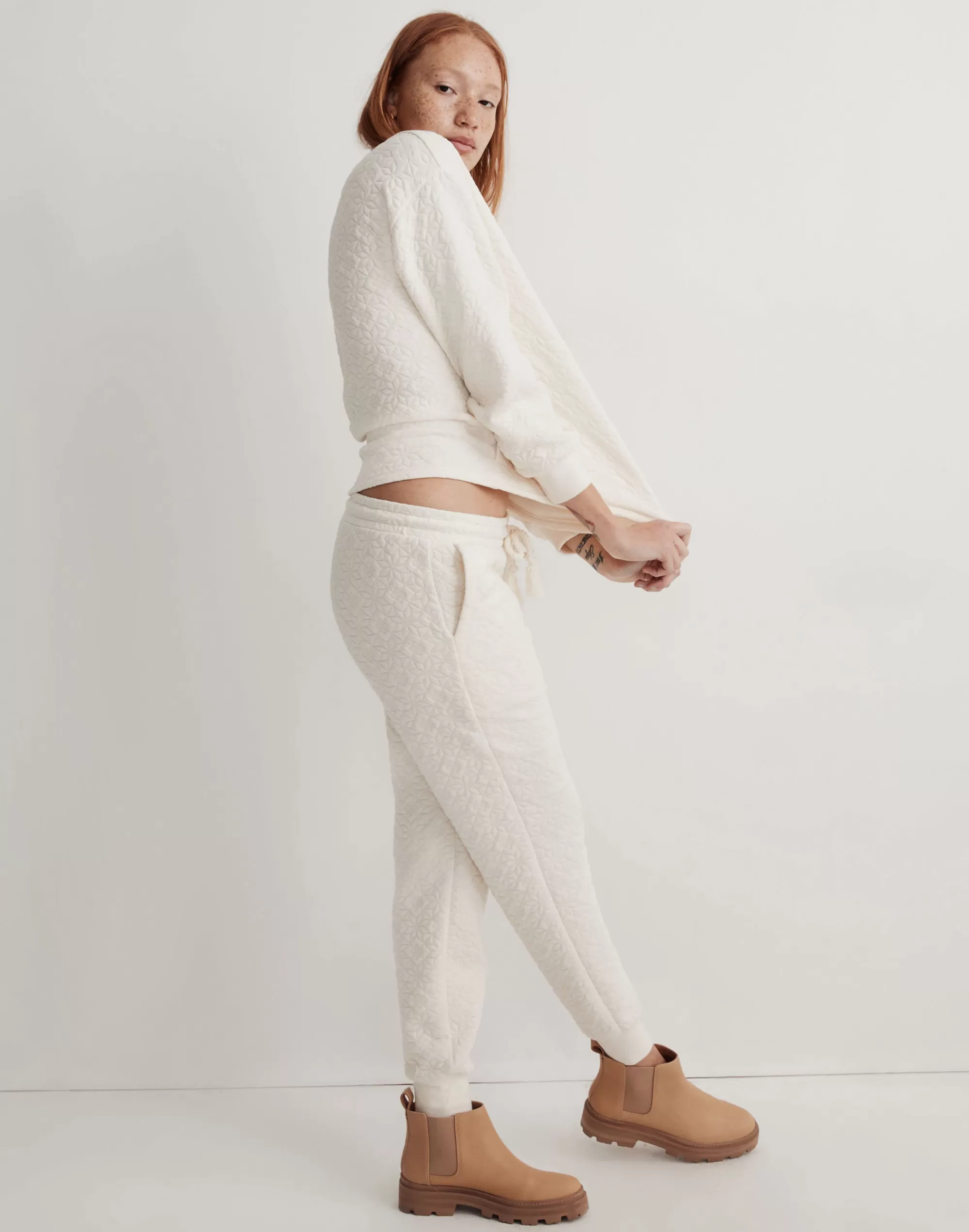 Madewell Sweatshirts & Sweatpants>Quilted-Knit Joggers Antique Cream