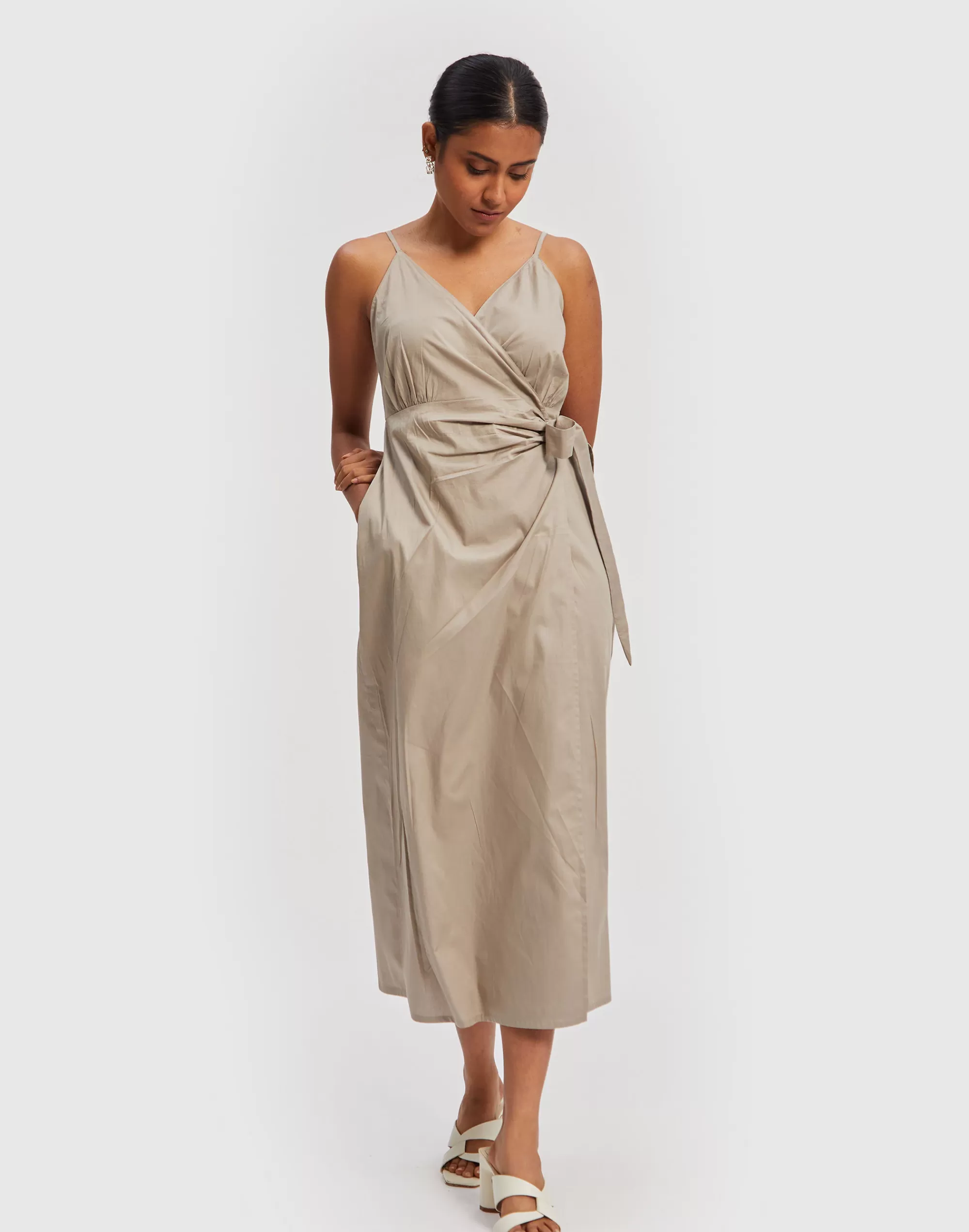 Madewell Dresses>Reistor Strappy Wrap Dress Sand