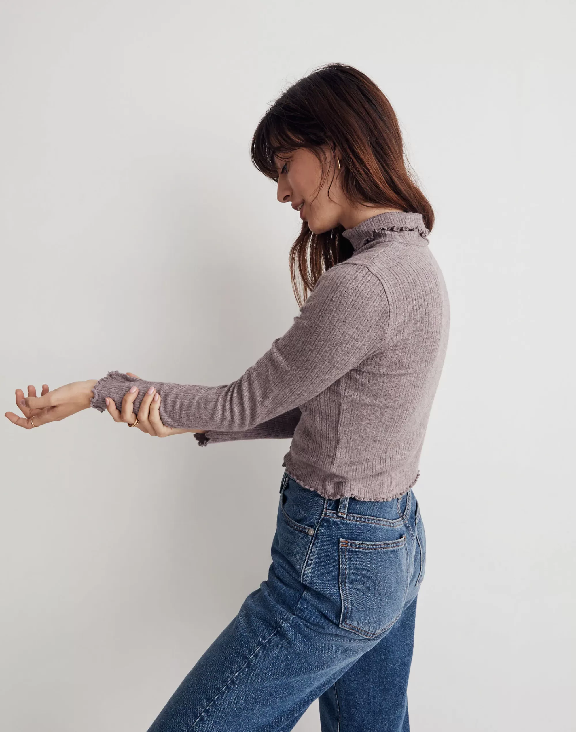 Madewell Tees>Ribbed Long-Sleeve Turtleneck Crop Top Chocolate Raisin