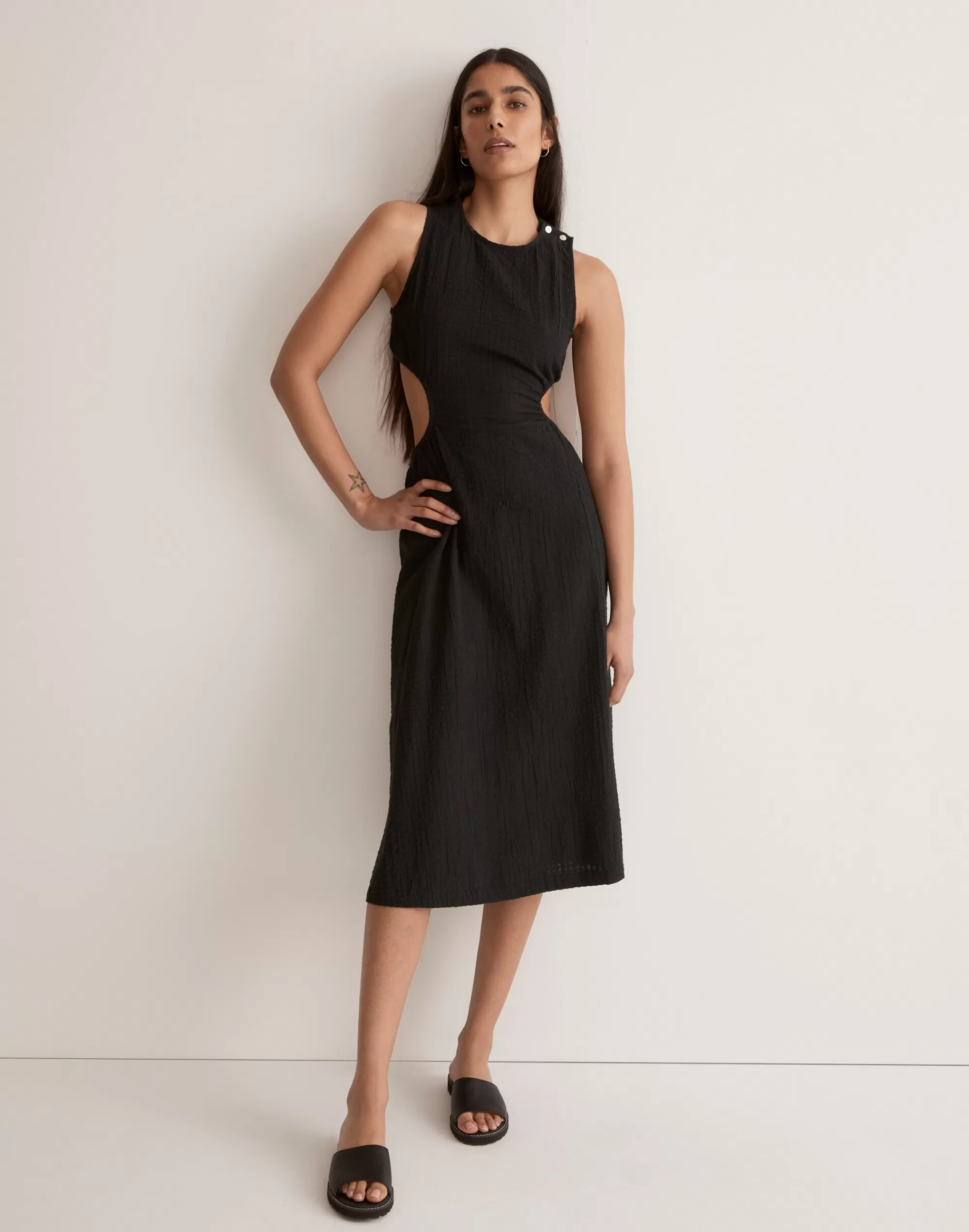 Madewell Dresses>Seersucker Cutout Midi Dress True Black