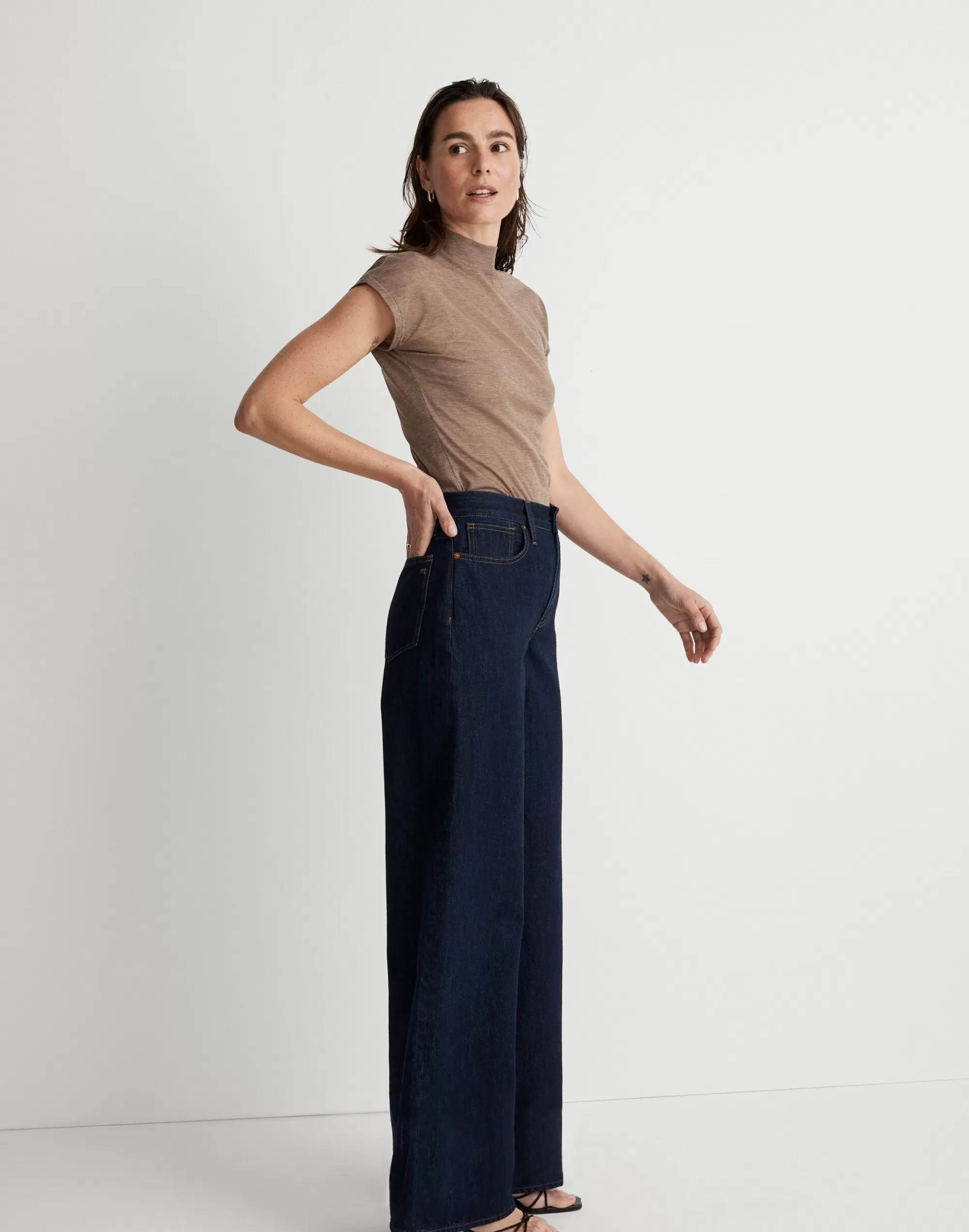 Madewell Tees>Sheer Ribbed Mockneck Tee Hthr Flax