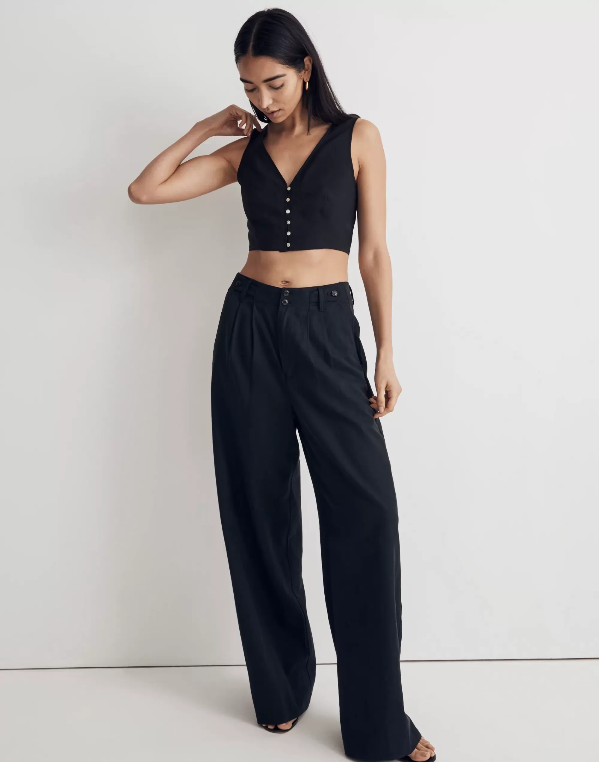 Madewell Tops & Shirts>Softdrape Gwen Crop Vest Top True Black