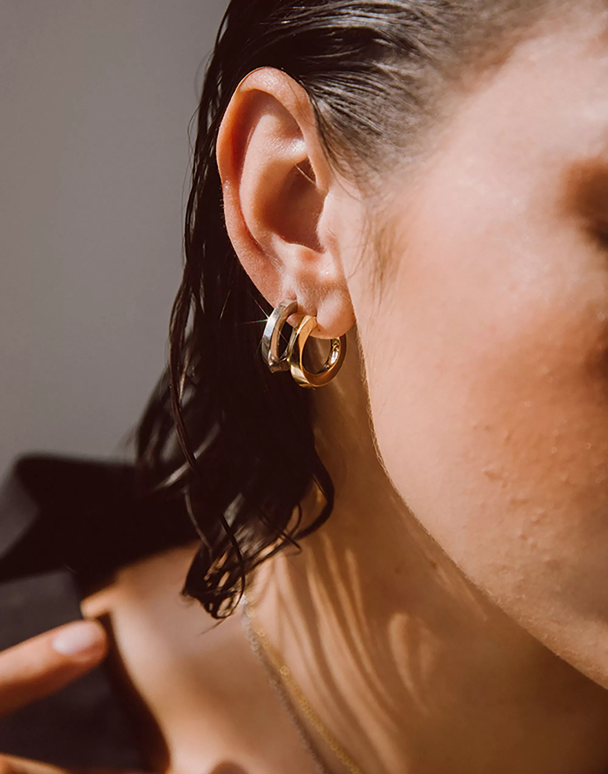 Madewell Earrings>Soko Imara Mini Hoop Earrings Gold