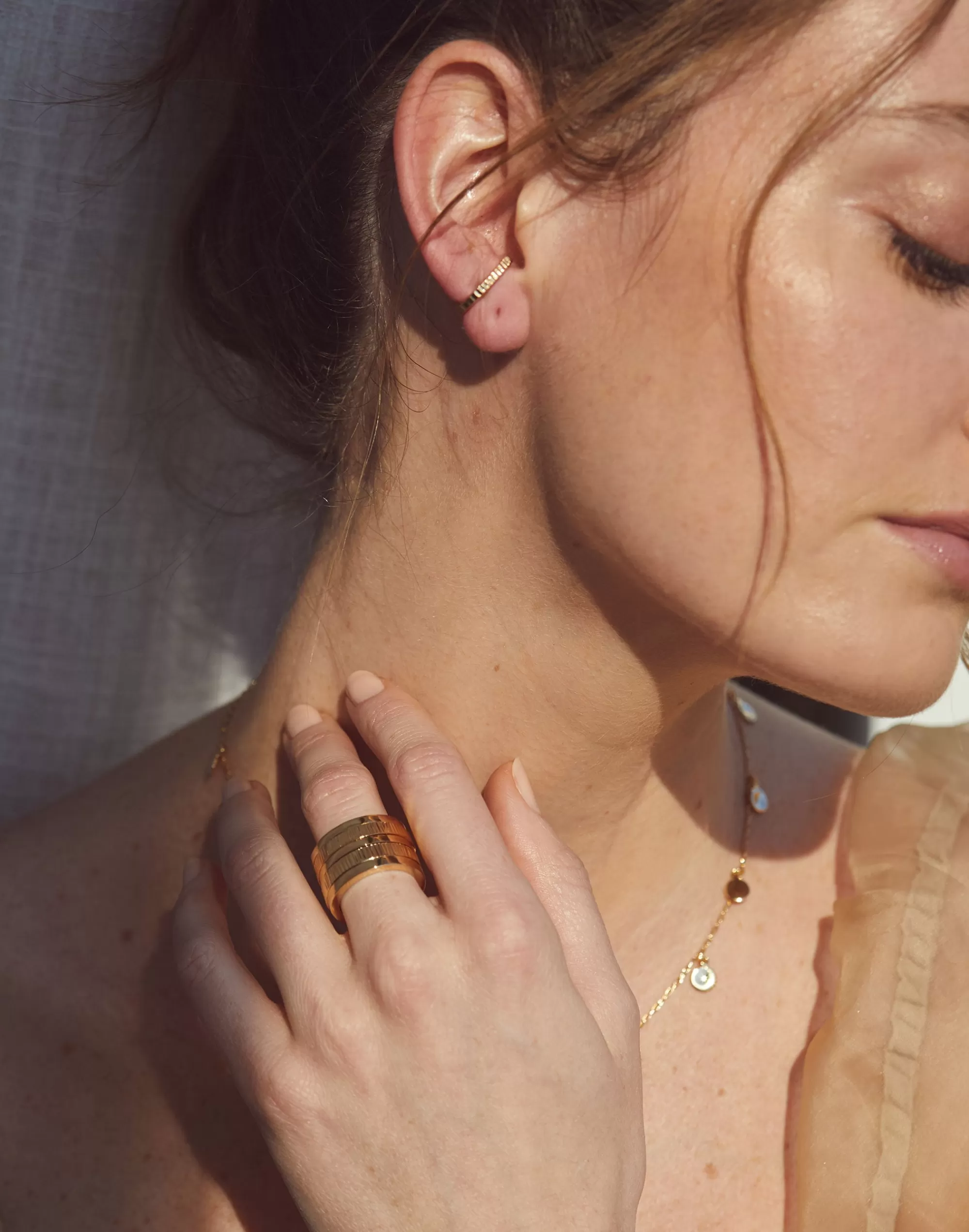 Madewell Earrings>Soko Meta Huggie Hoop Earring Gold