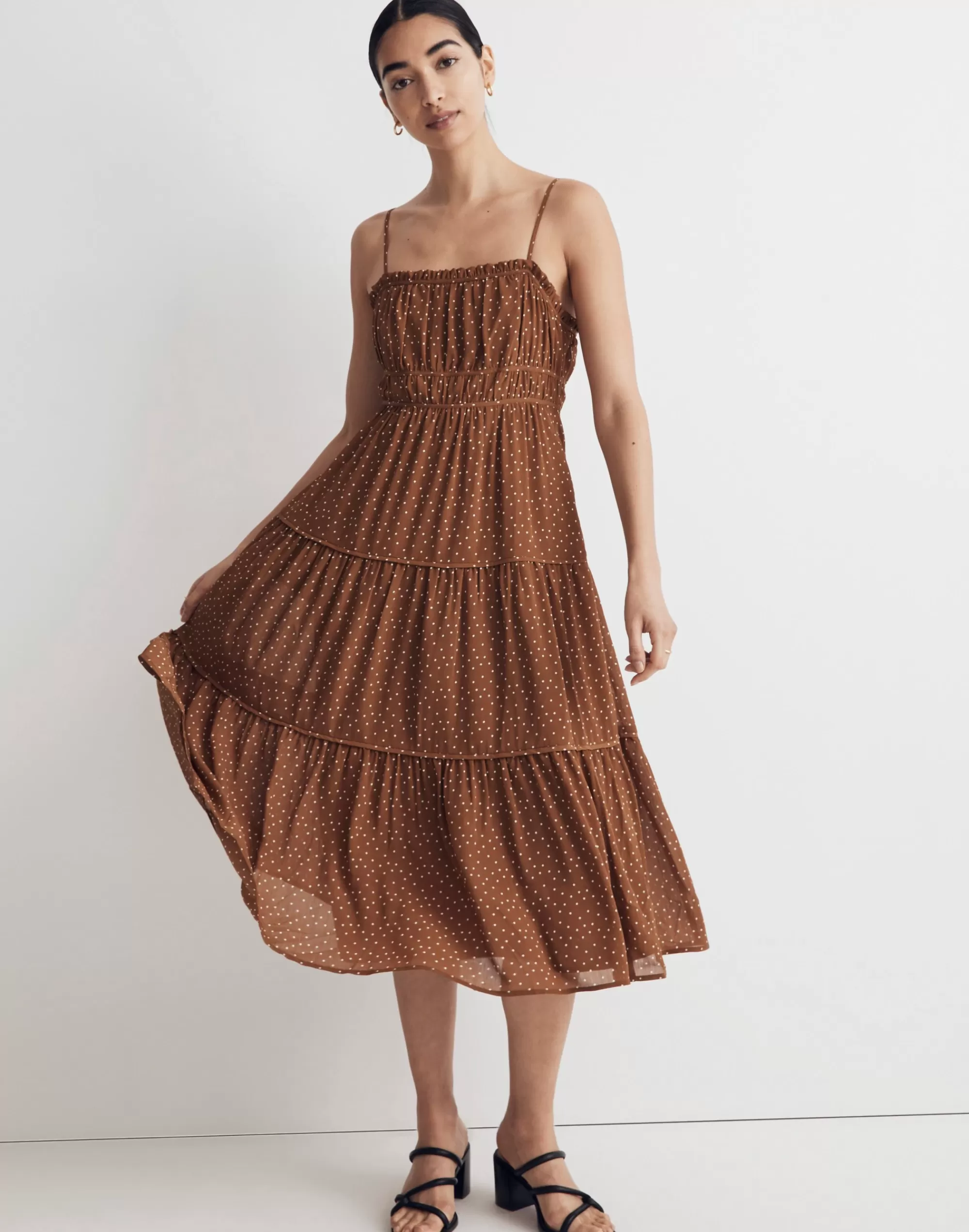 Madewell Dresses>Sophia Cami Tiered Midi Dress In Dot Sepia