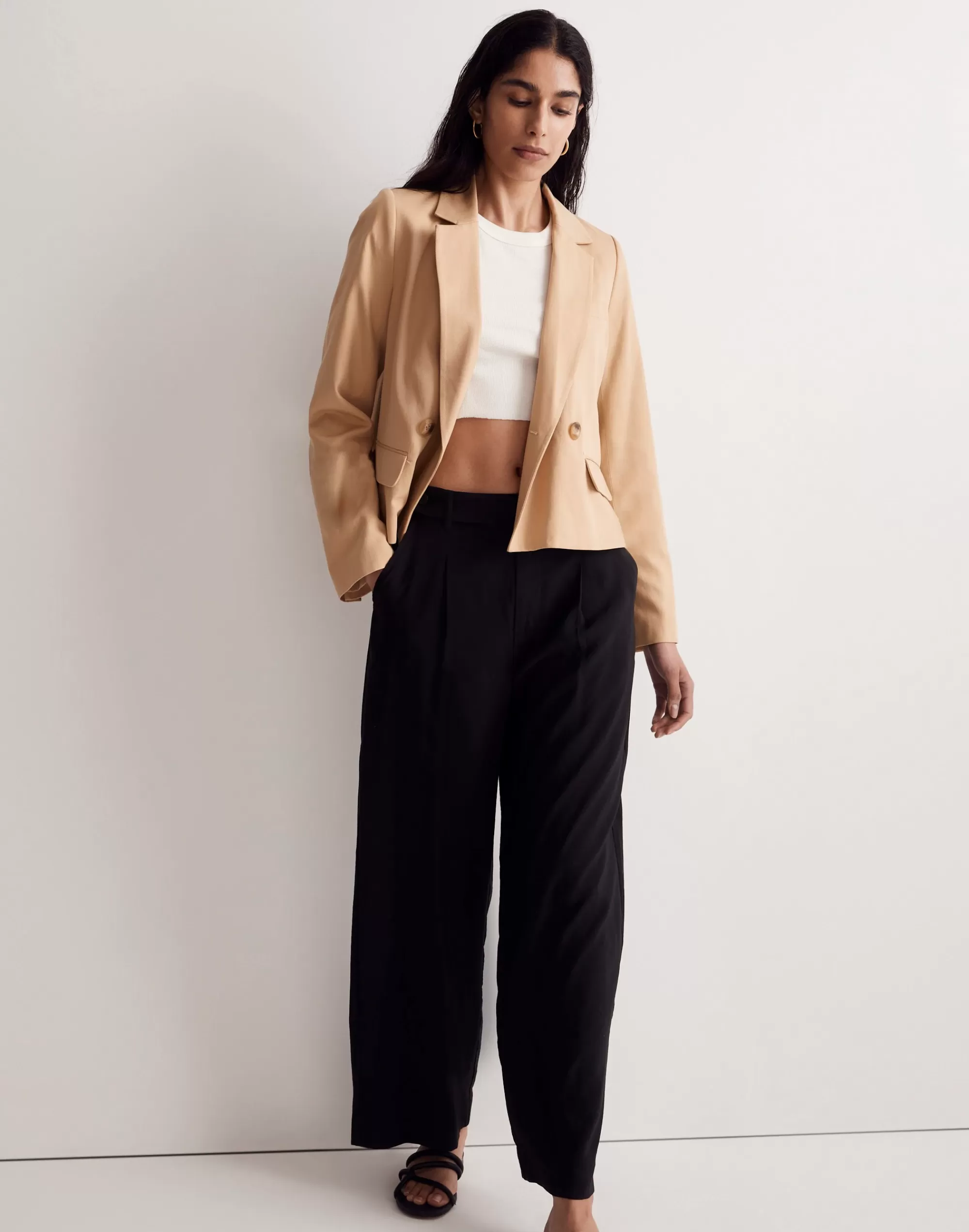 Madewell Blazers>The Caldwell Short Blazer In Drapeweave Desert Dune