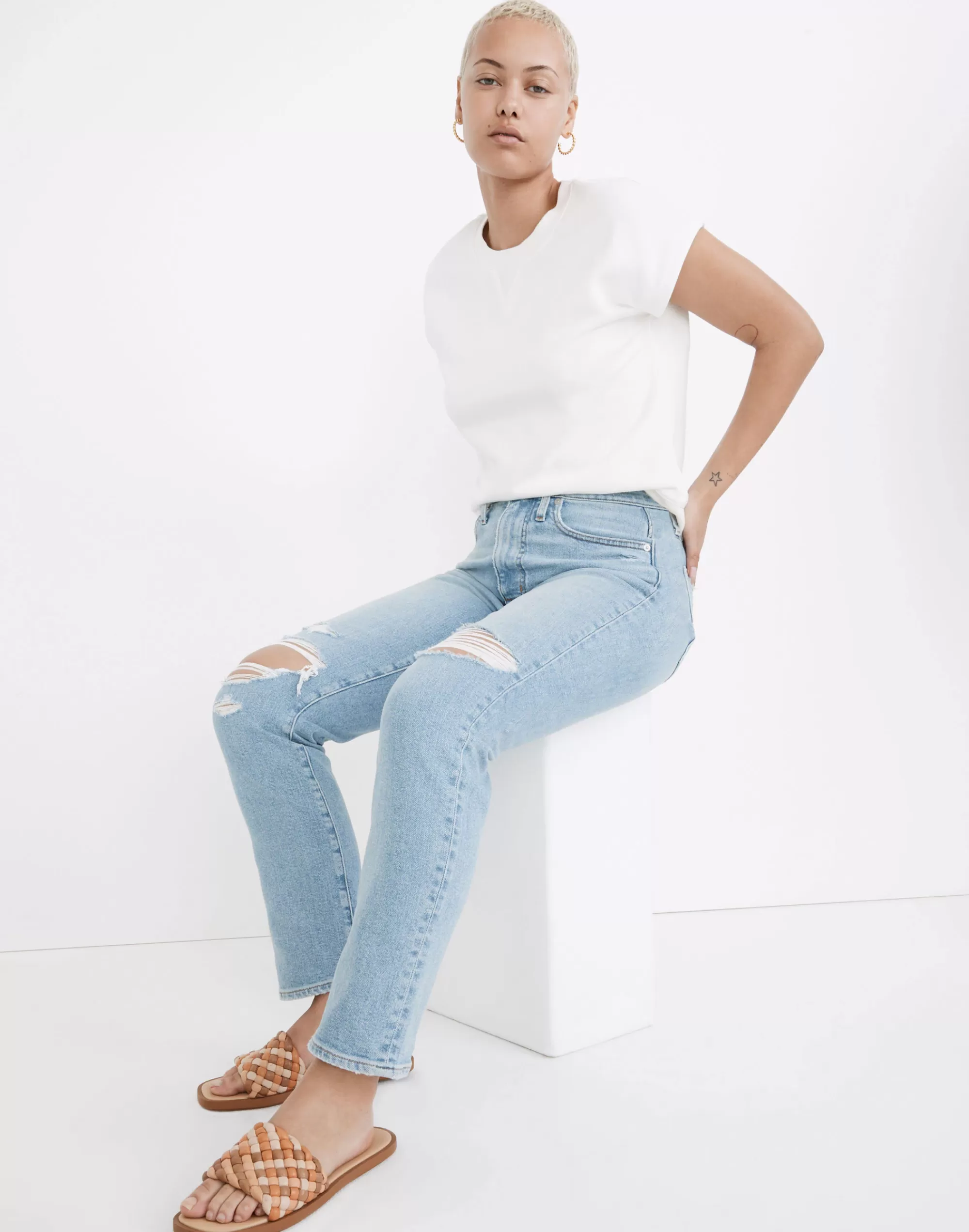 Madewell Perfect Vintage Jeans>The Curvy Momjean In : Ripped Edition Lowden Wash