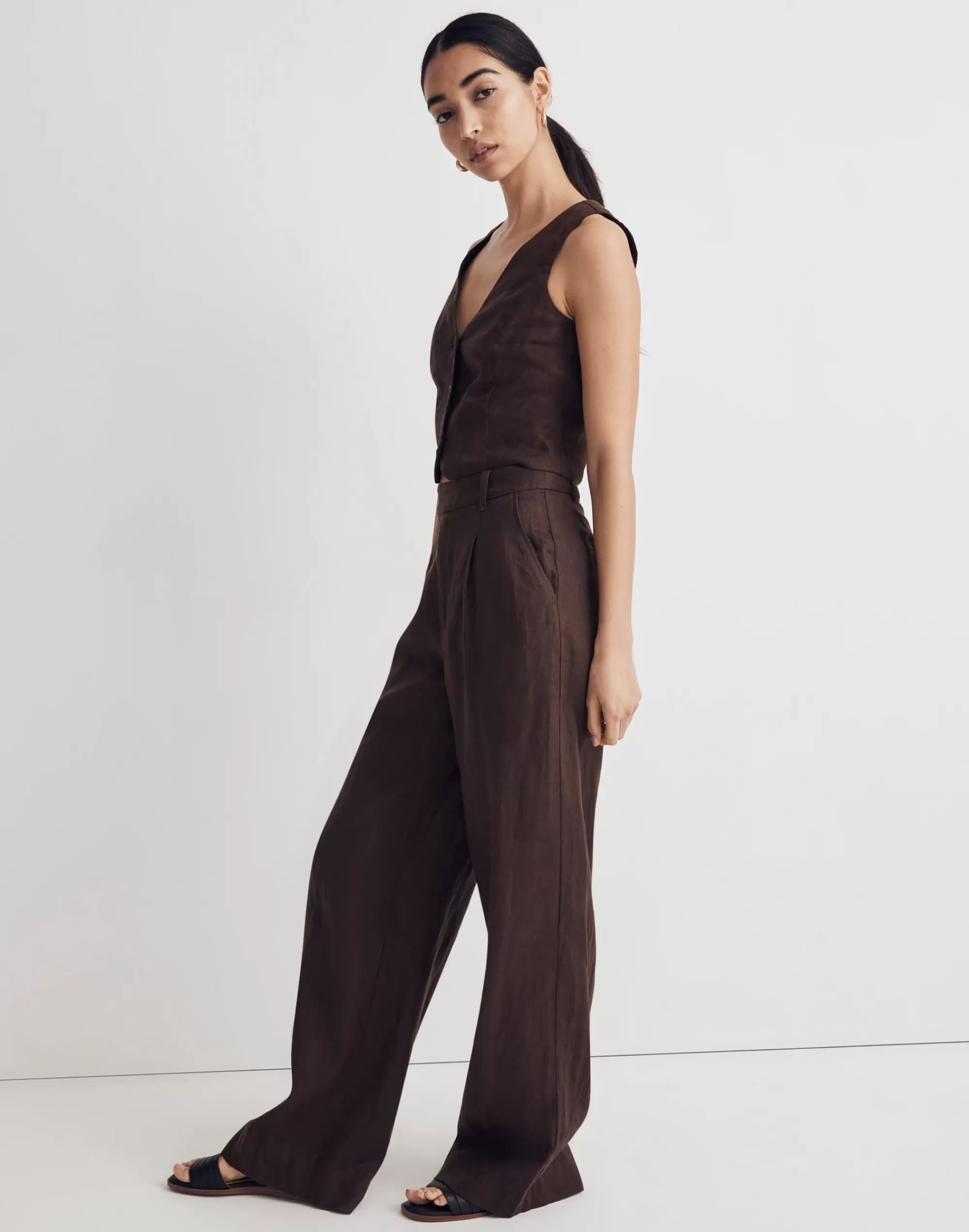 Madewell Suits>The Harlow Wide-Leg Pant In 100% Linen Dark Coffee