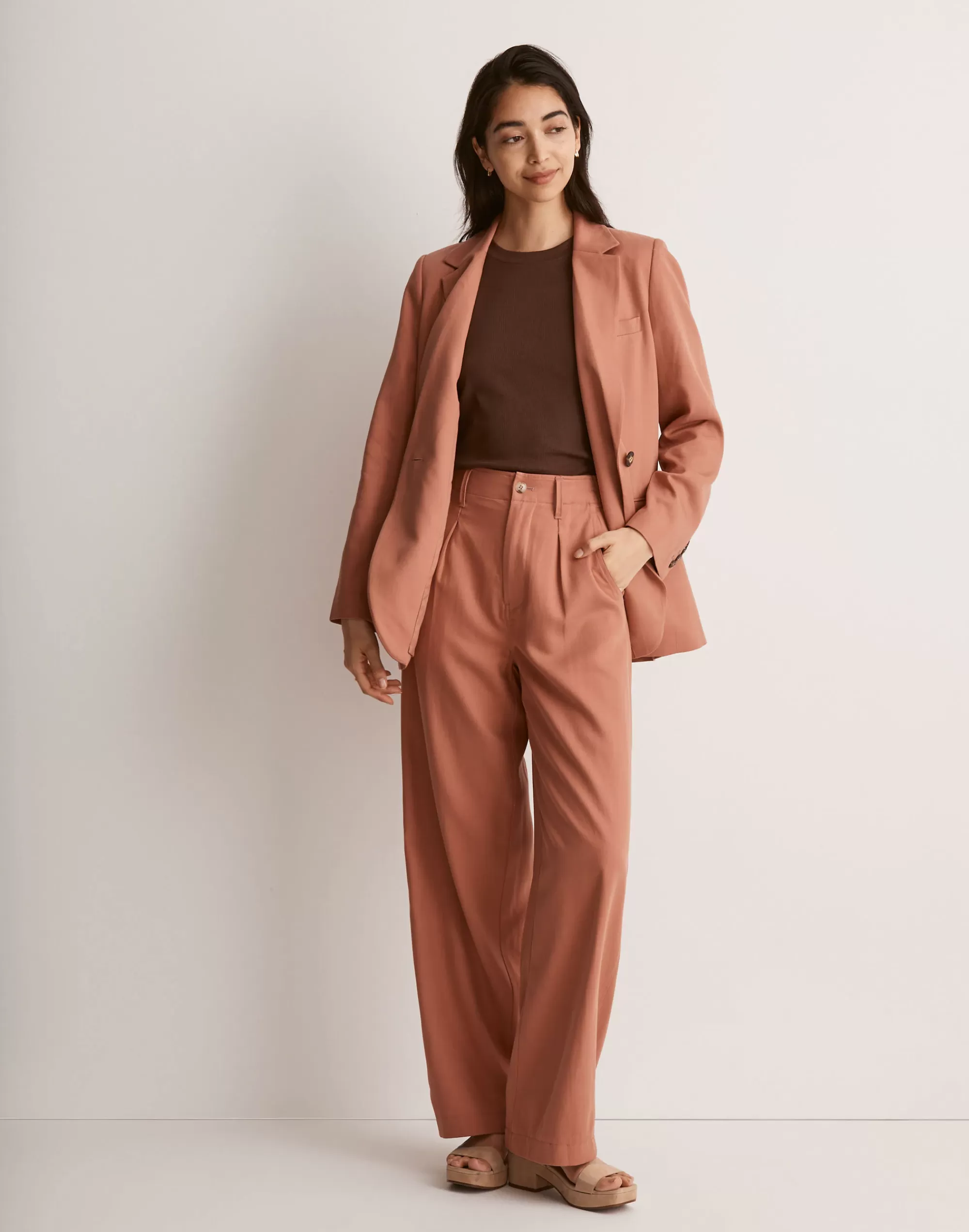 Madewell Suits>The Neale Straight-Leg Pant In Drapeweave Dried Rose