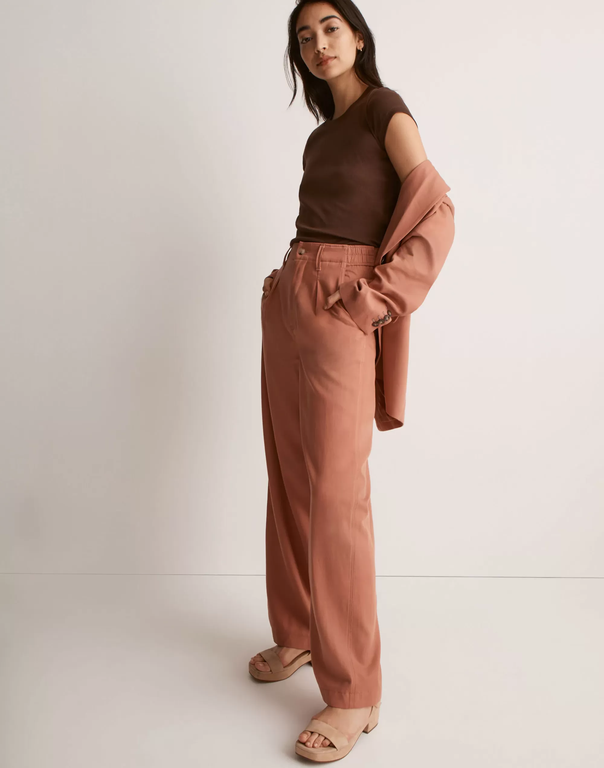 Madewell Suits>The Neale Straight-Leg Pant In Drapeweave Dried Rose