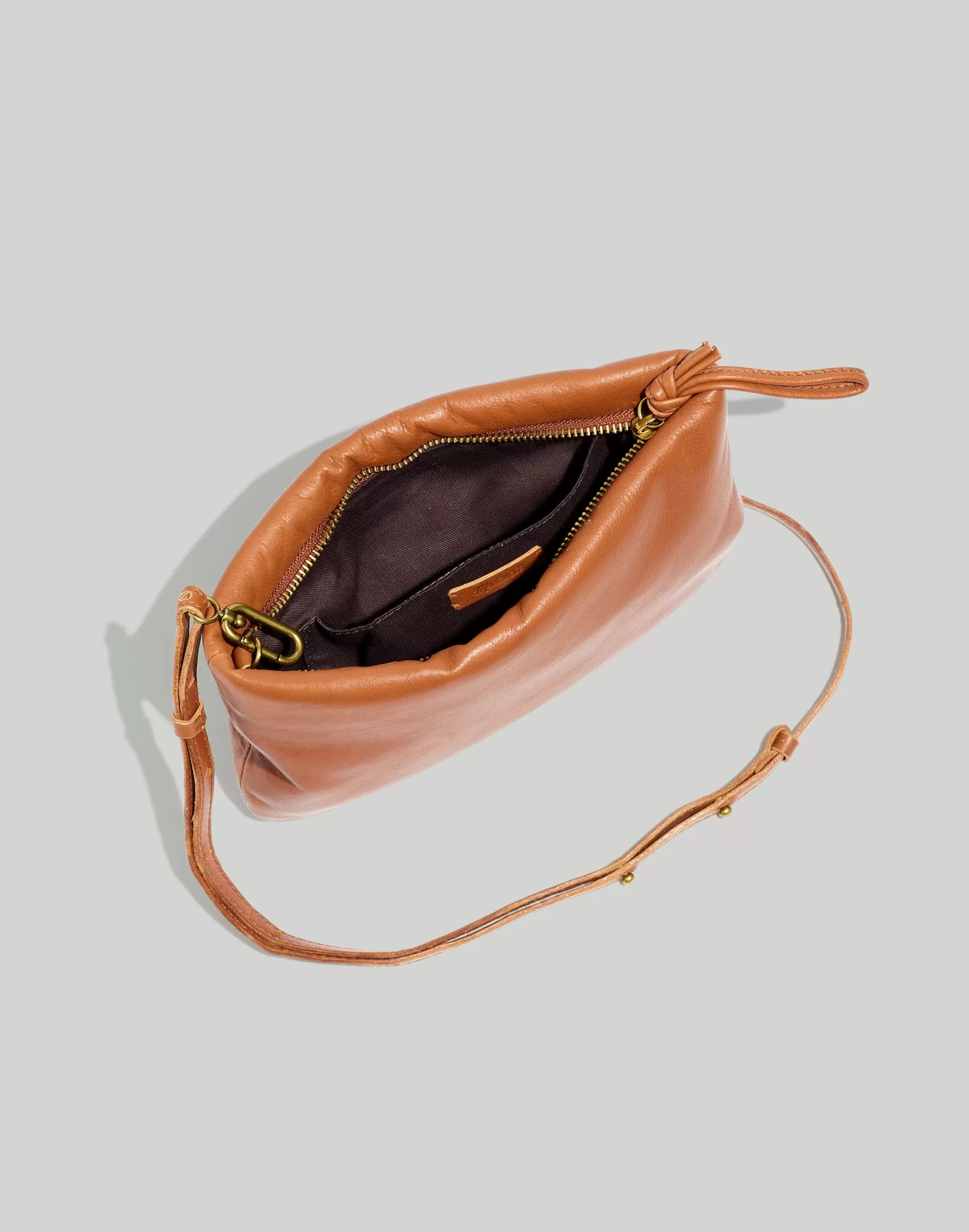 Madewell Bags>The Puff Crossbody Bag English Saddle