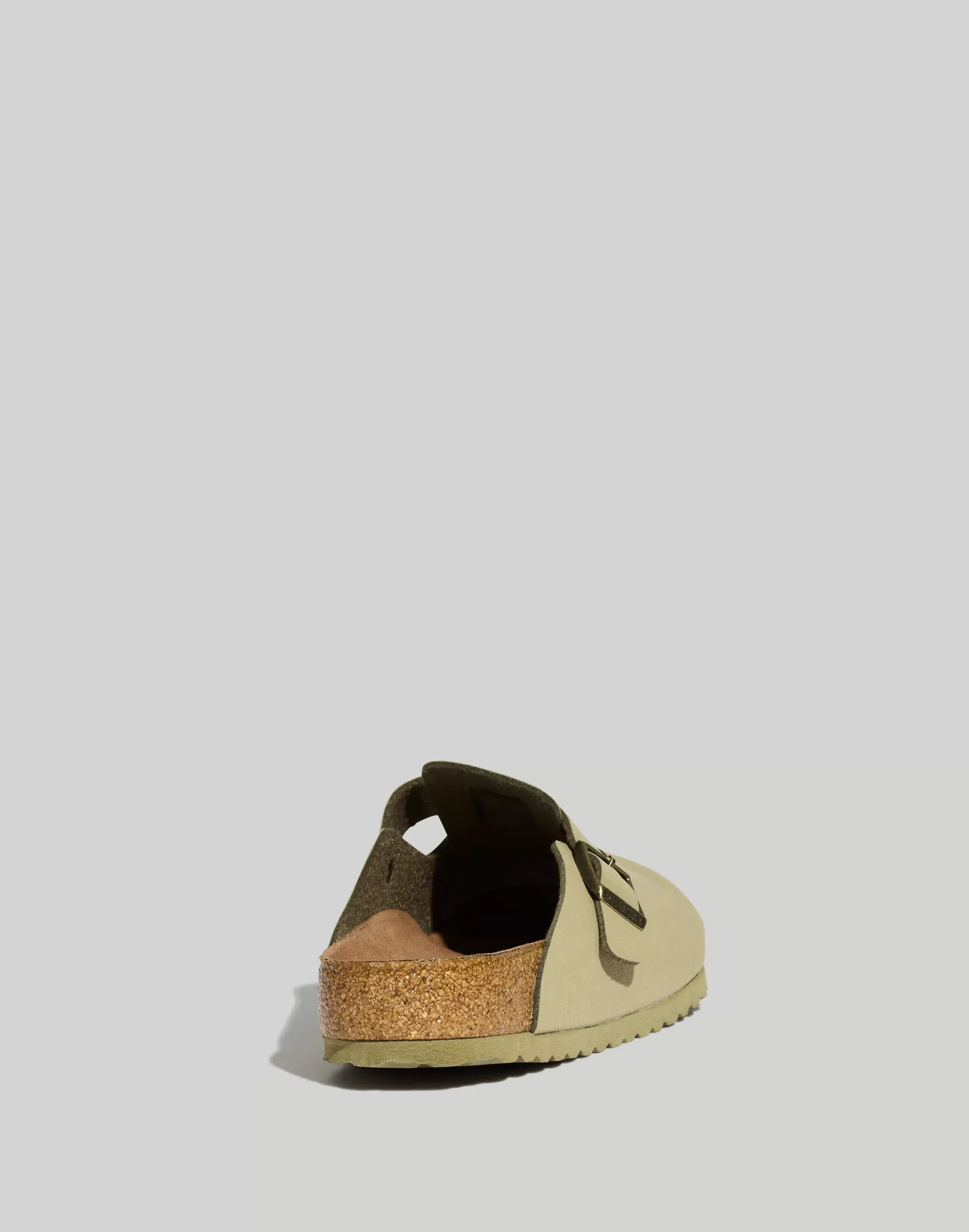 Madewell Slippers>Vegan Leather Birkibuc Boston Clogs Faded Khaki