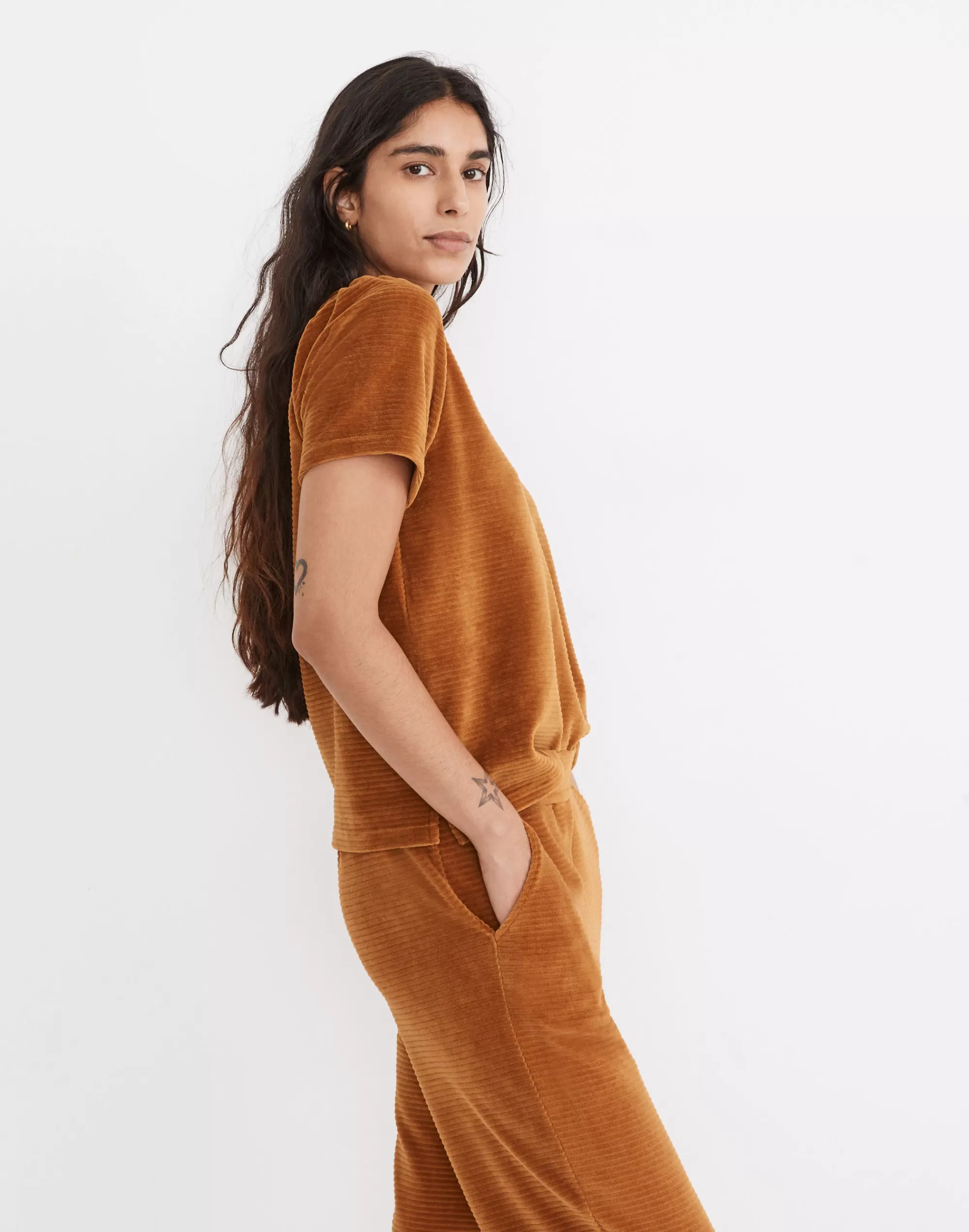 Madewell Tees>Velour Corduroy Mockneck Top Acorn