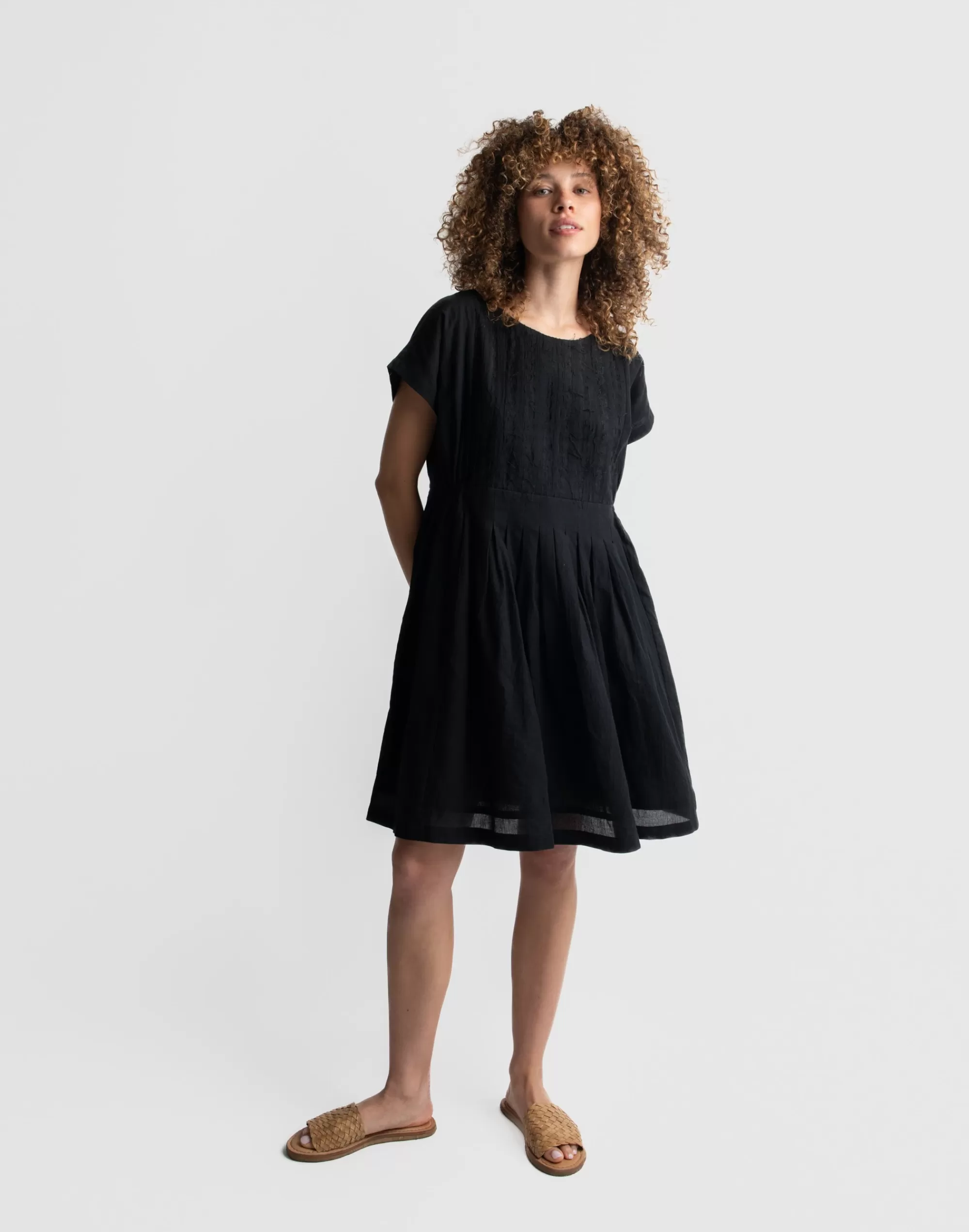 Madewell Dresses>World Of Crow Relaxed Fit Short Dress Black