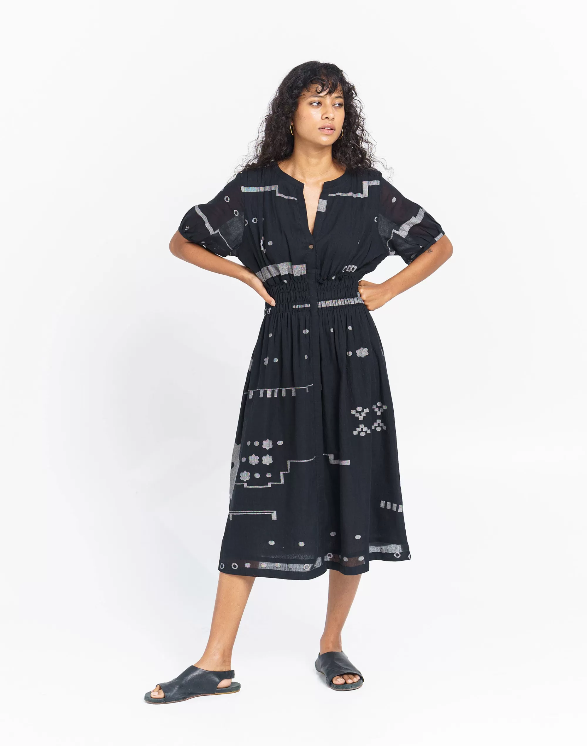 Madewell Dresses>World Of Crow Elasticated Waist Midi Dress Black