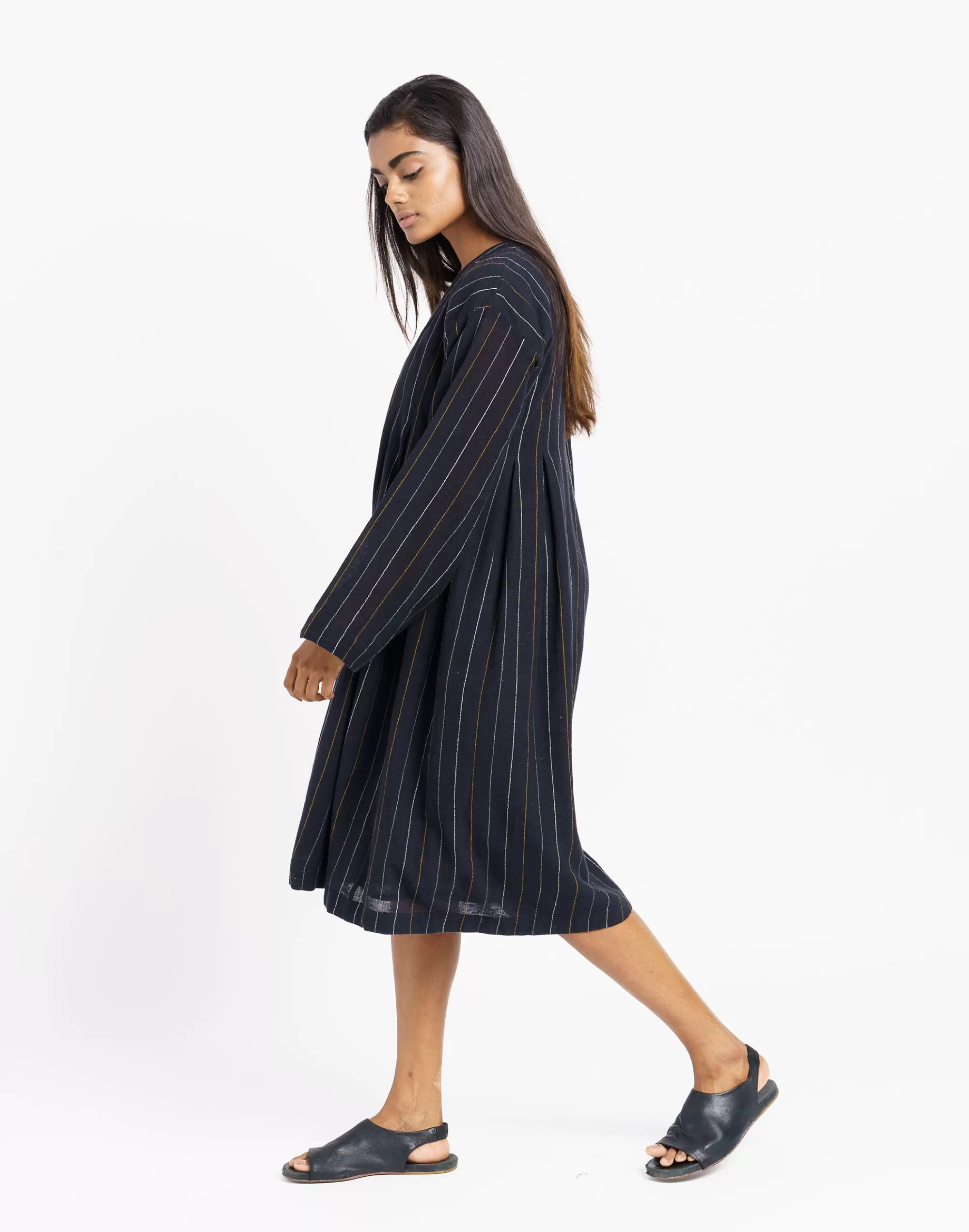 Madewell Dresses>World Of Crow Striped Relaxed Fit Midi Dress Black